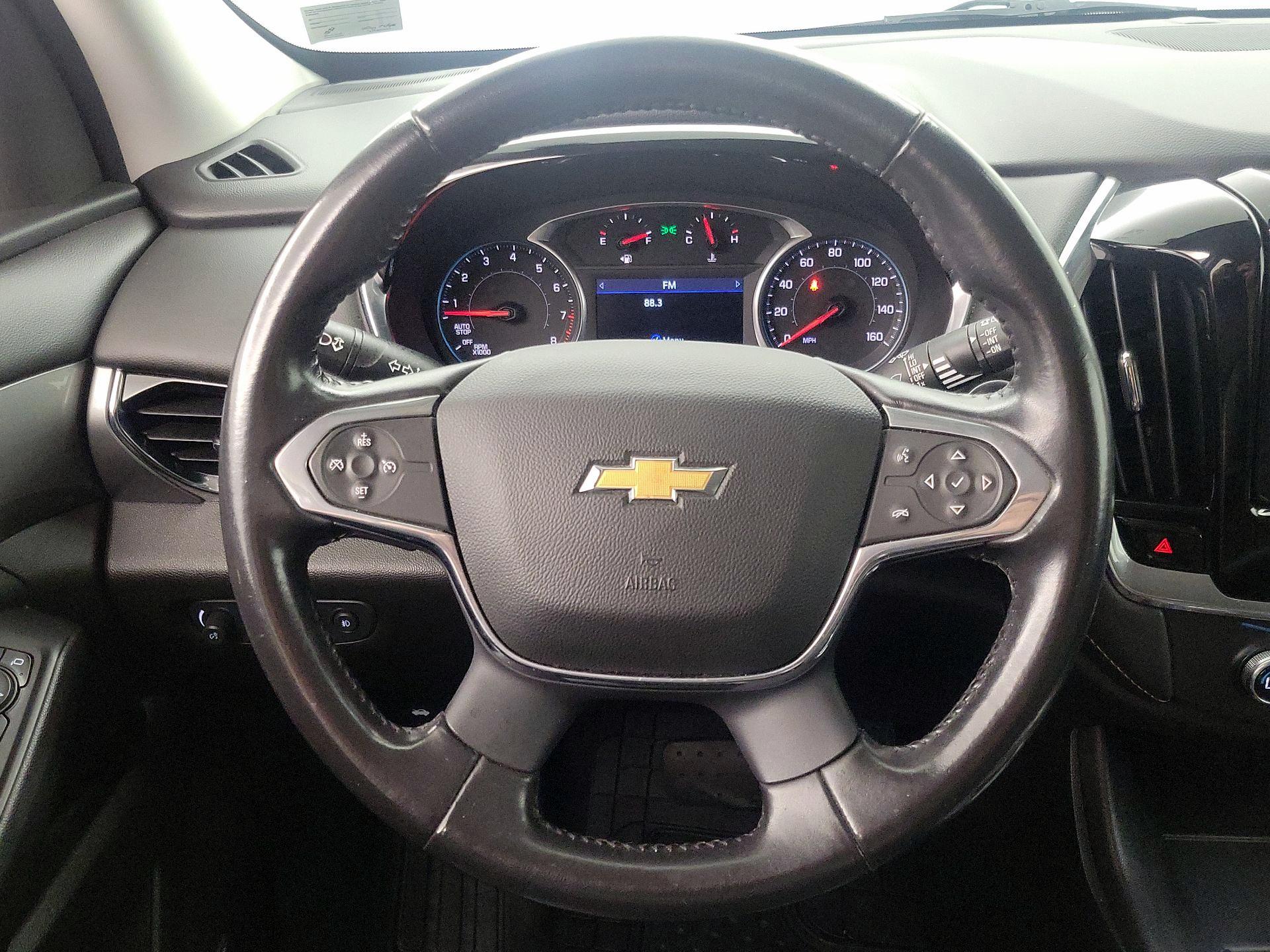 Thumbnail: 2021 Chevrolet Traverse - 10
