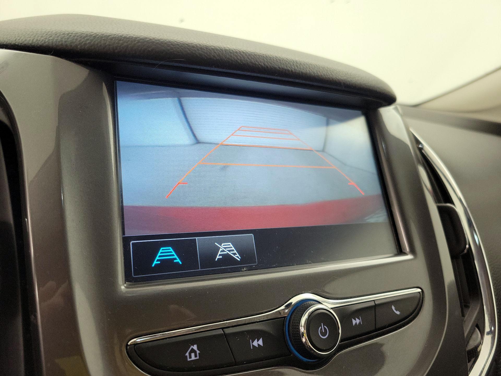 Thumbnail: 2017 Chevrolet Cruze - 14