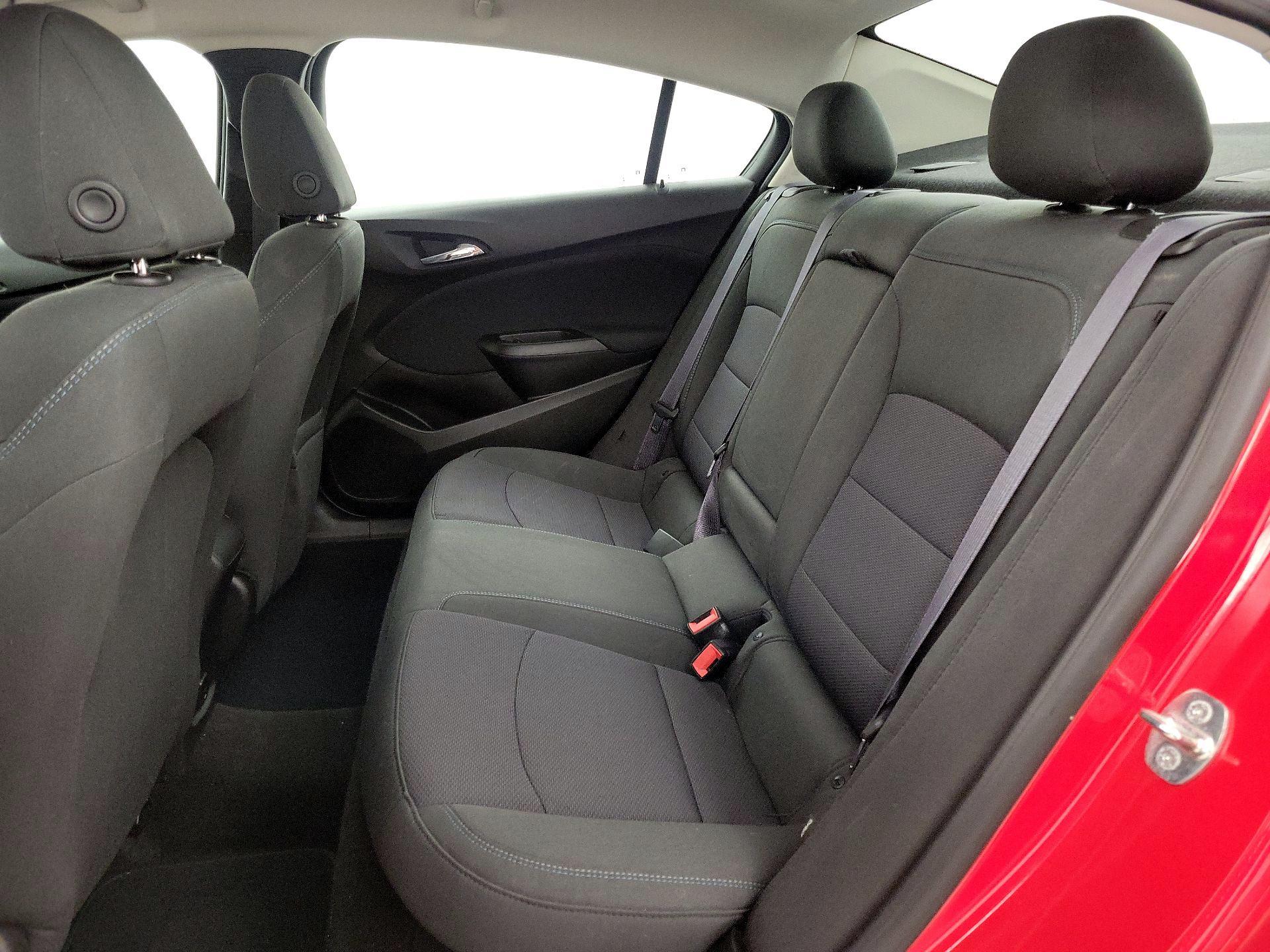 Thumbnail: 2017 Chevrolet Cruze - 19