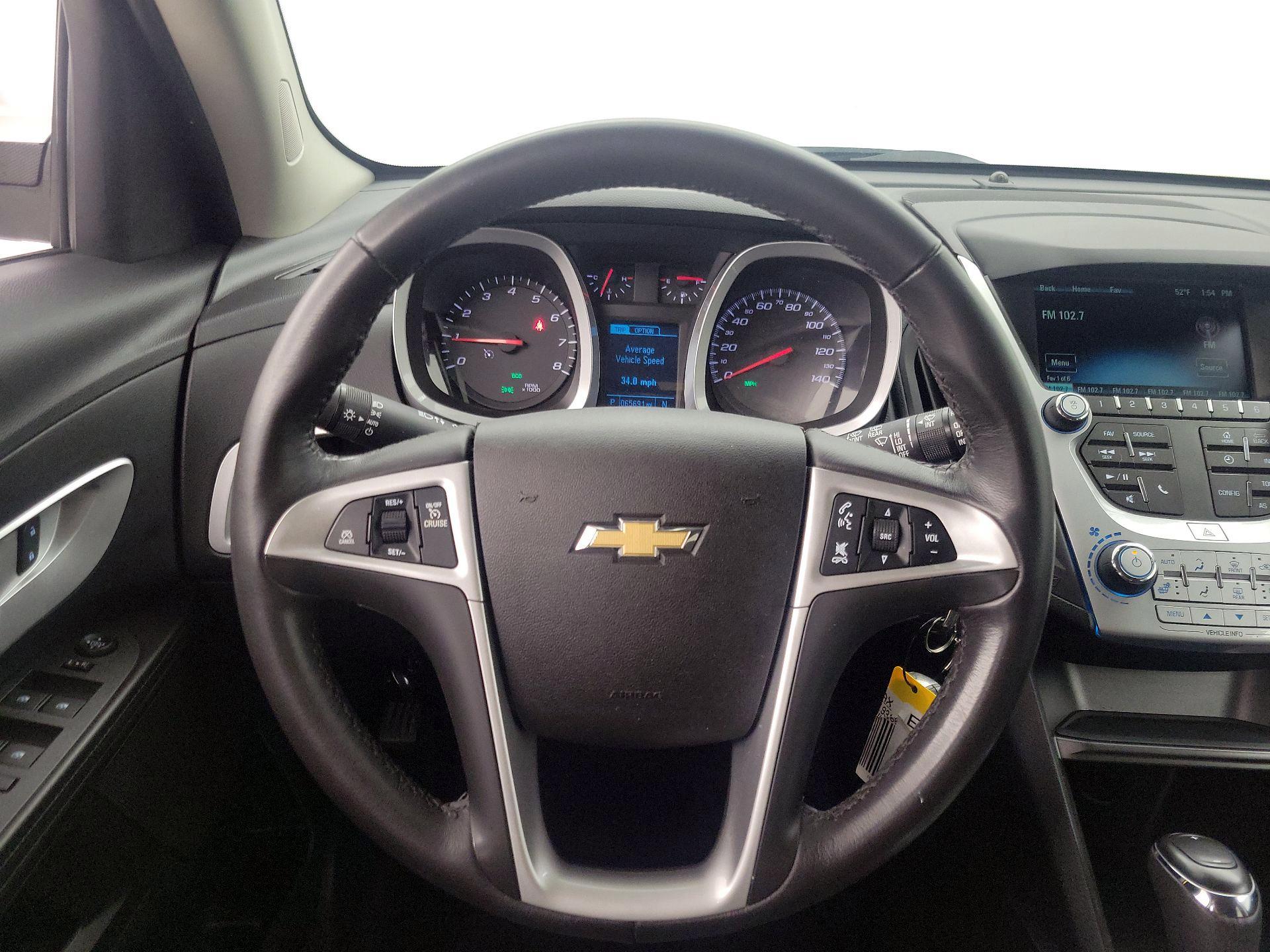 Thumbnail: 2016 Chevrolet Equinox - 10