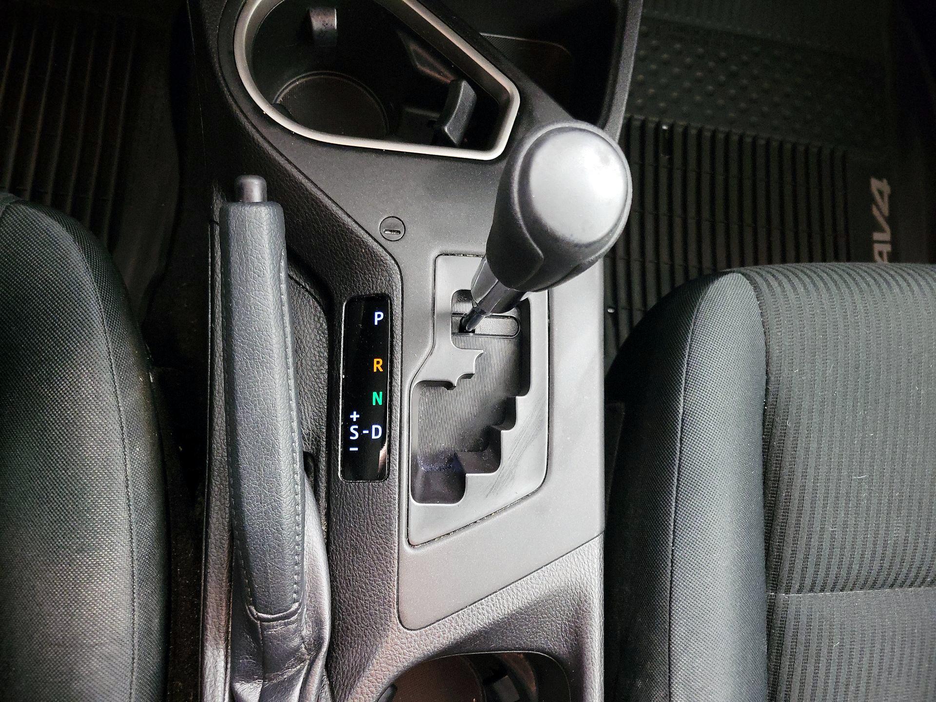 Thumbnail: 2017 Toyota RAV4 - 17