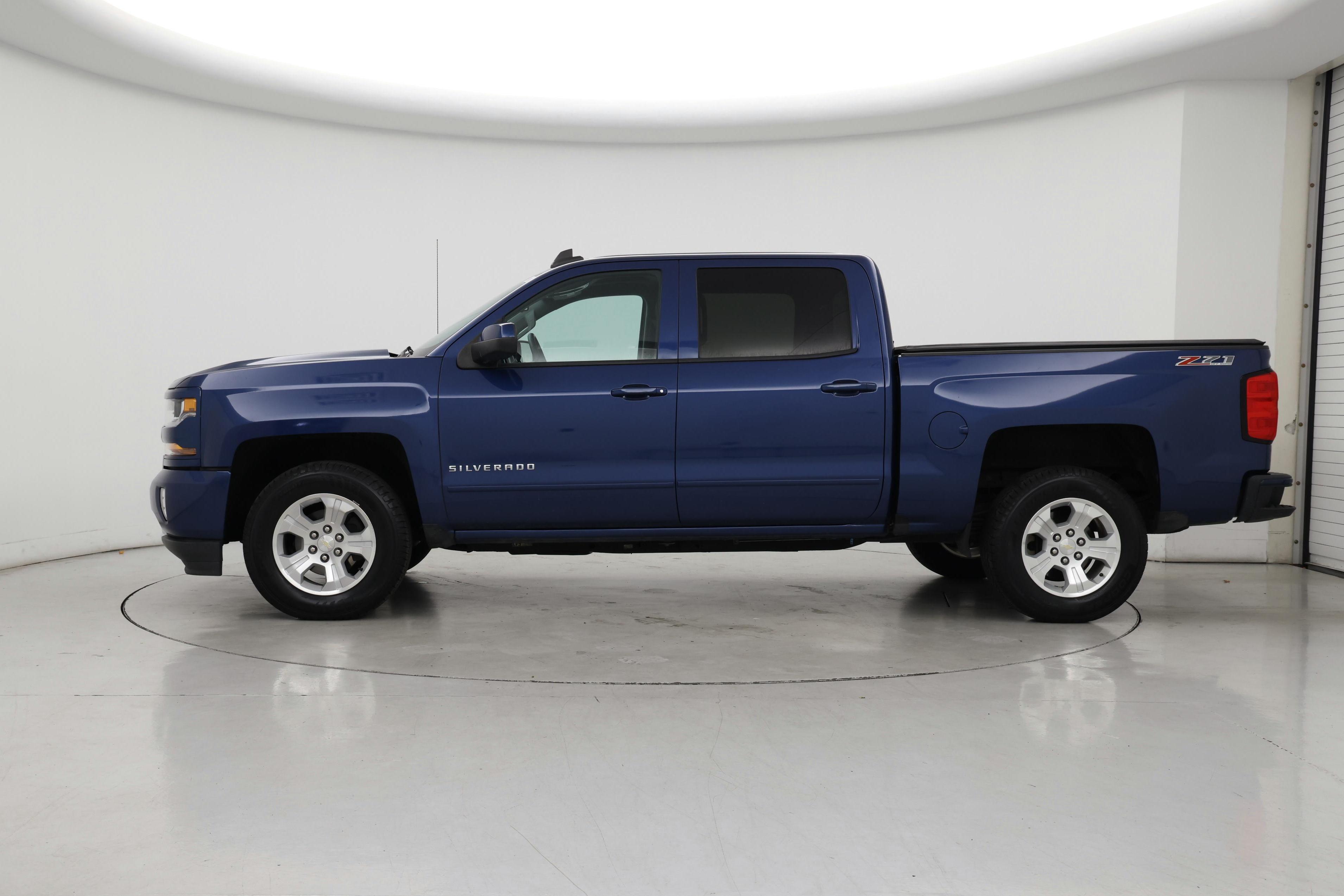 Thumbnail: 2017 Chevrolet Silverado 1500 - 3