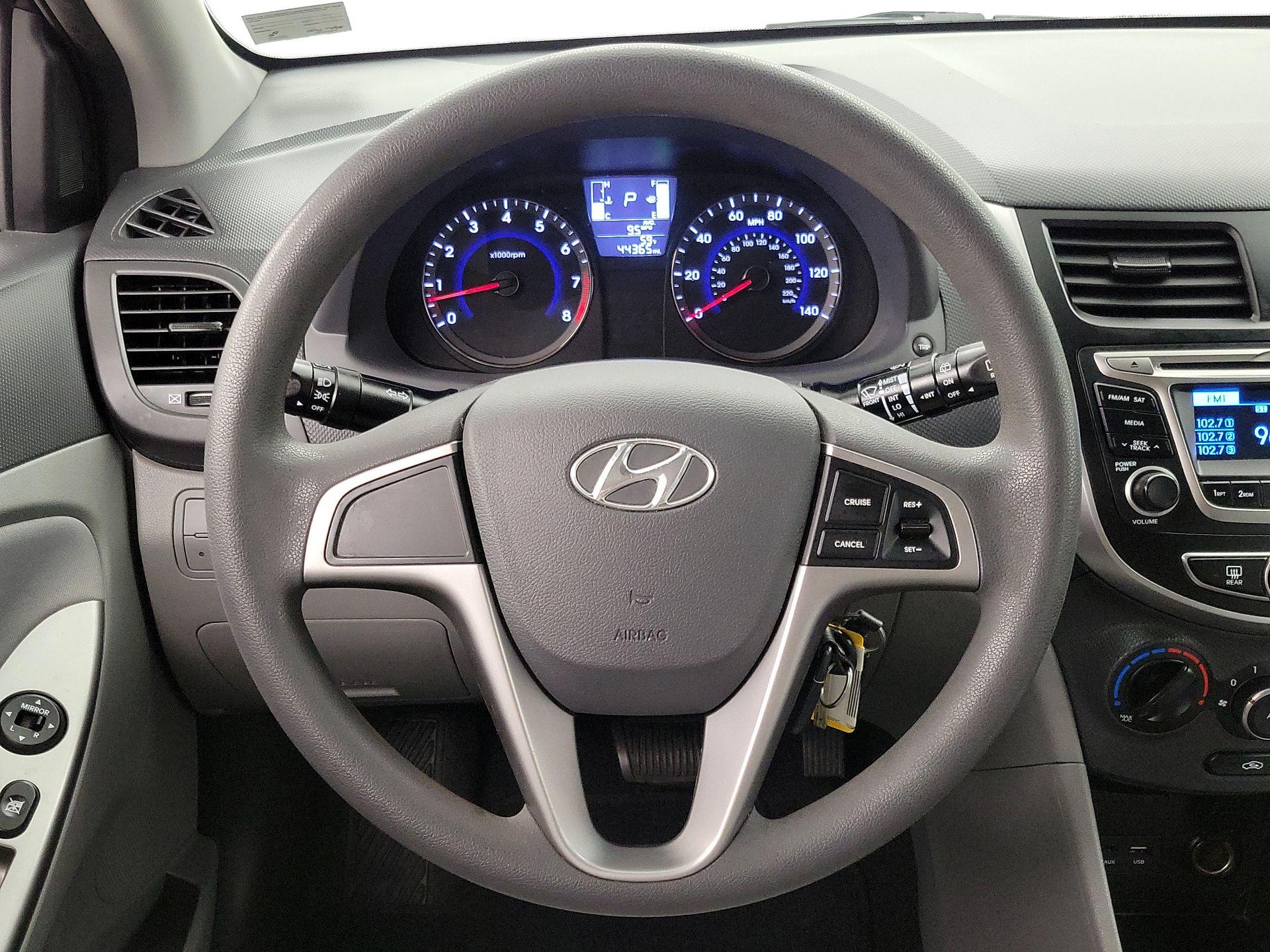 Thumbnail: 2017 Hyundai Accent - 10