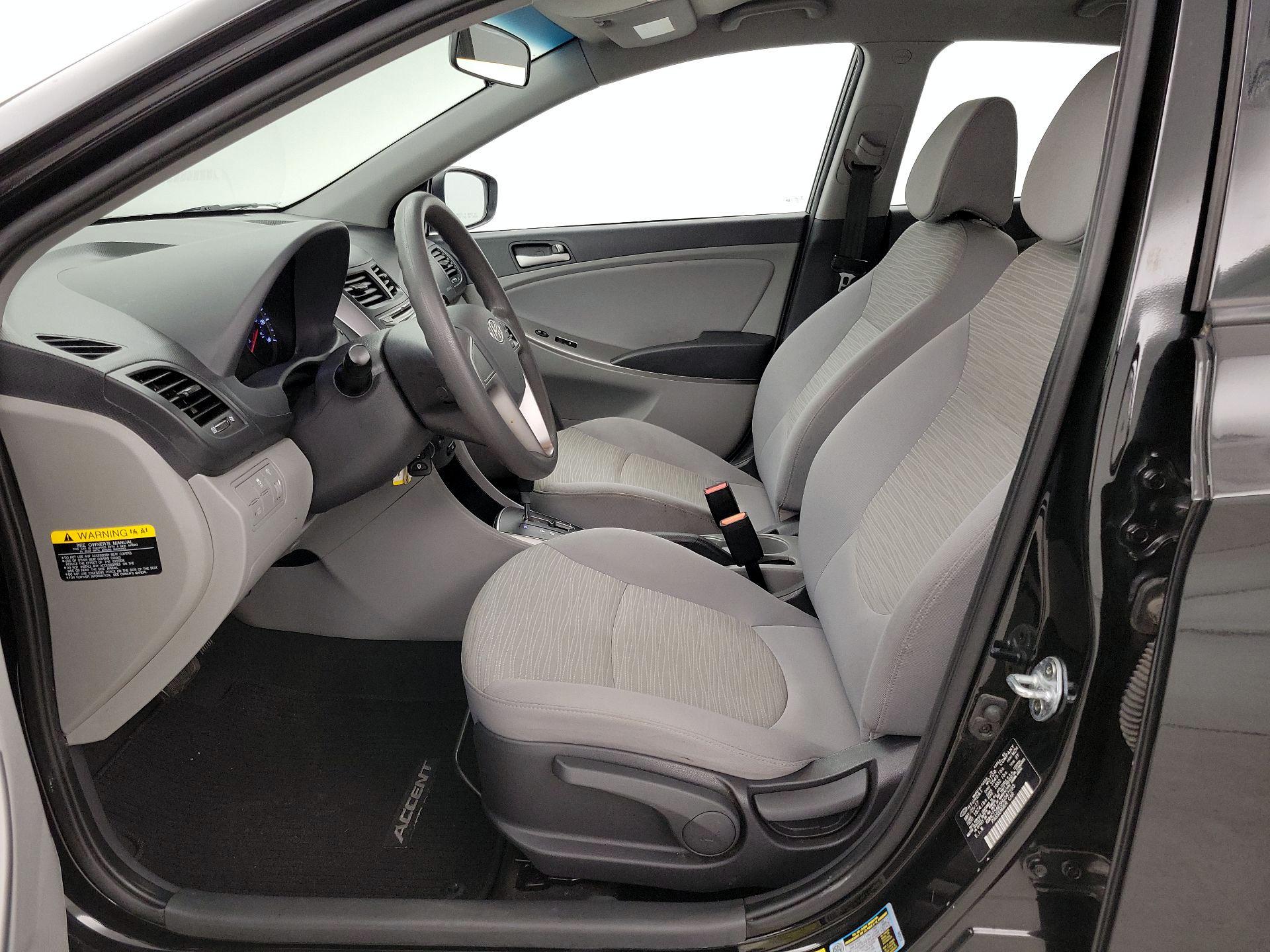 Thumbnail: 2017 Hyundai Accent - 11