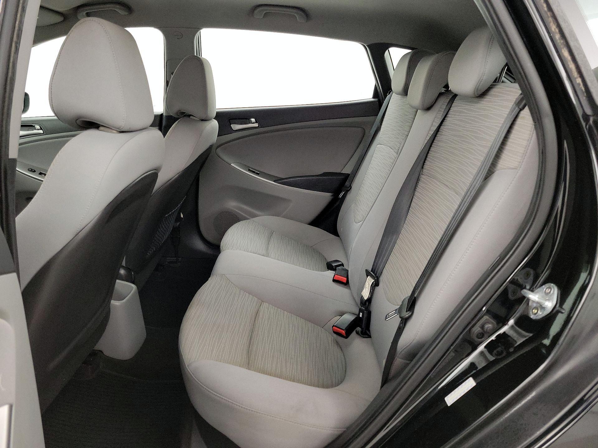 Thumbnail: 2017 Hyundai Accent - 18