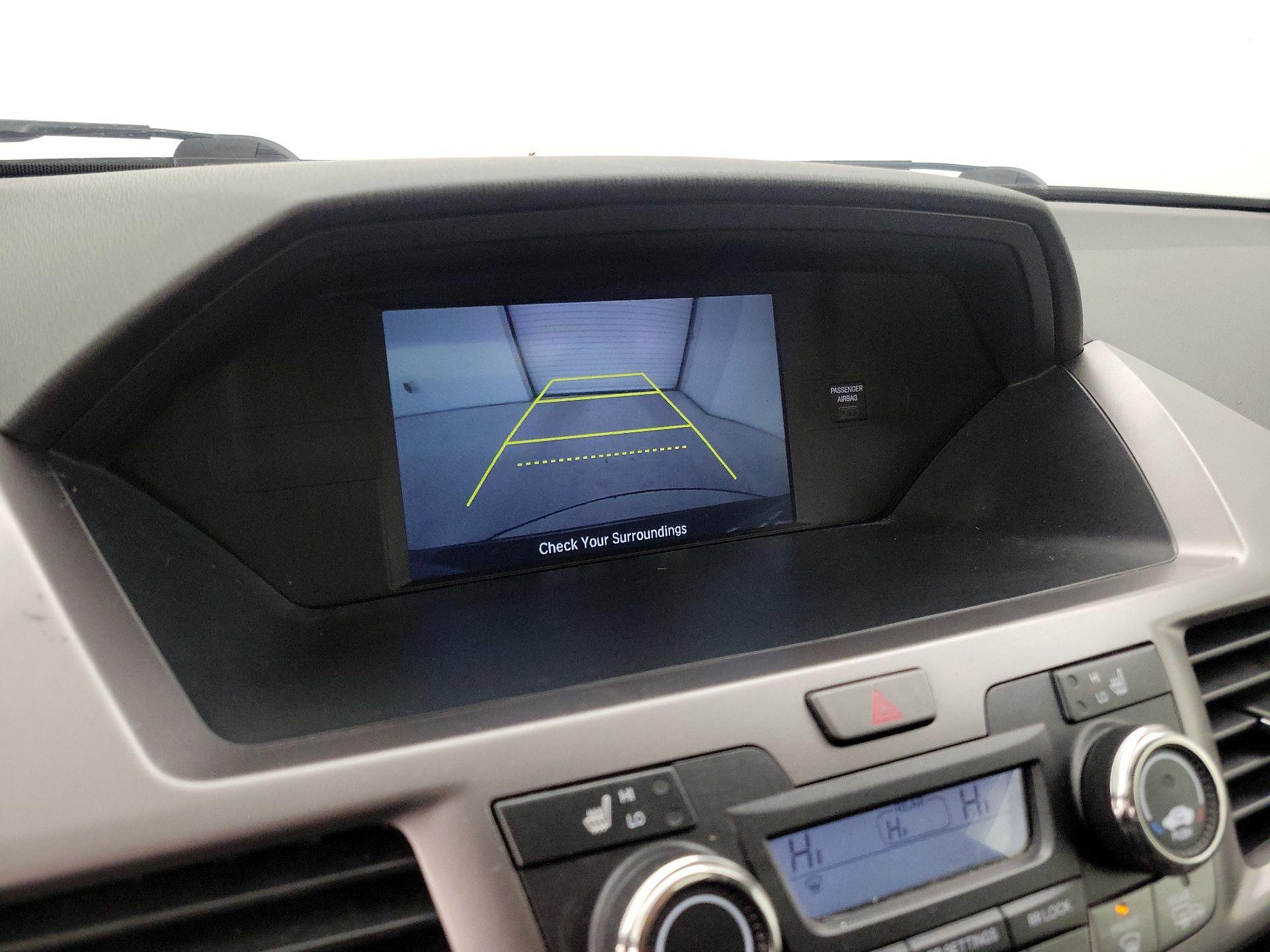 Thumbnail: 2016 Honda Odyssey - 14