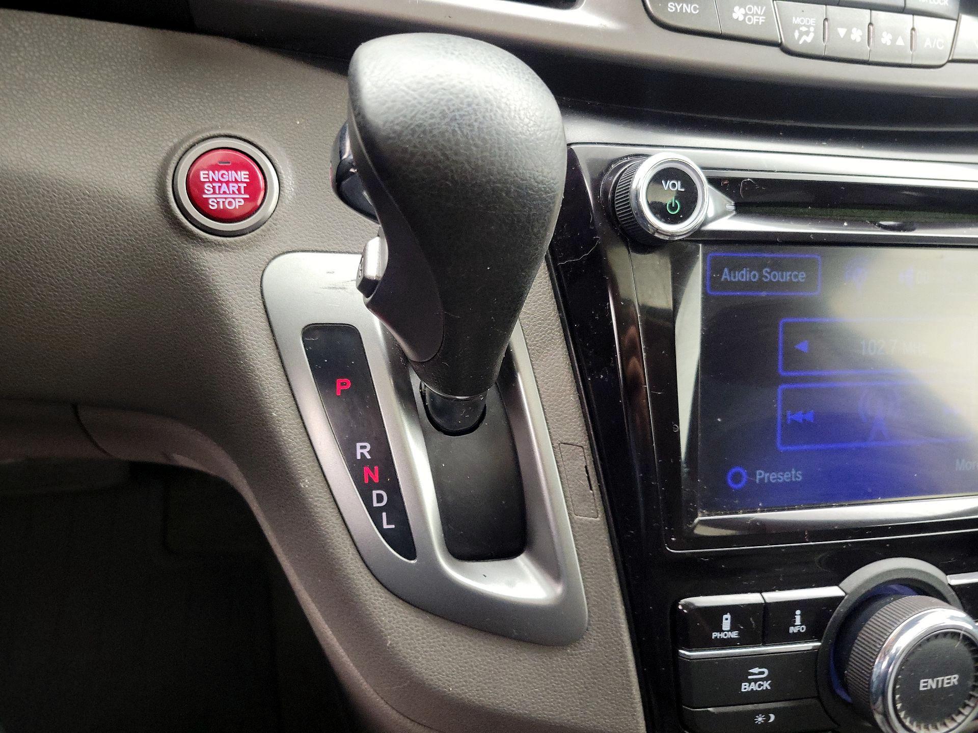 Thumbnail: 2016 Honda Odyssey - 17