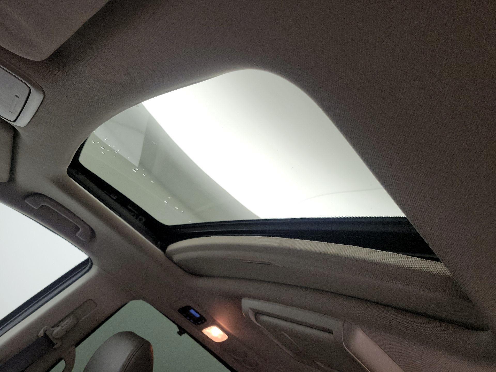 Thumbnail: 2016 Honda Odyssey - 19