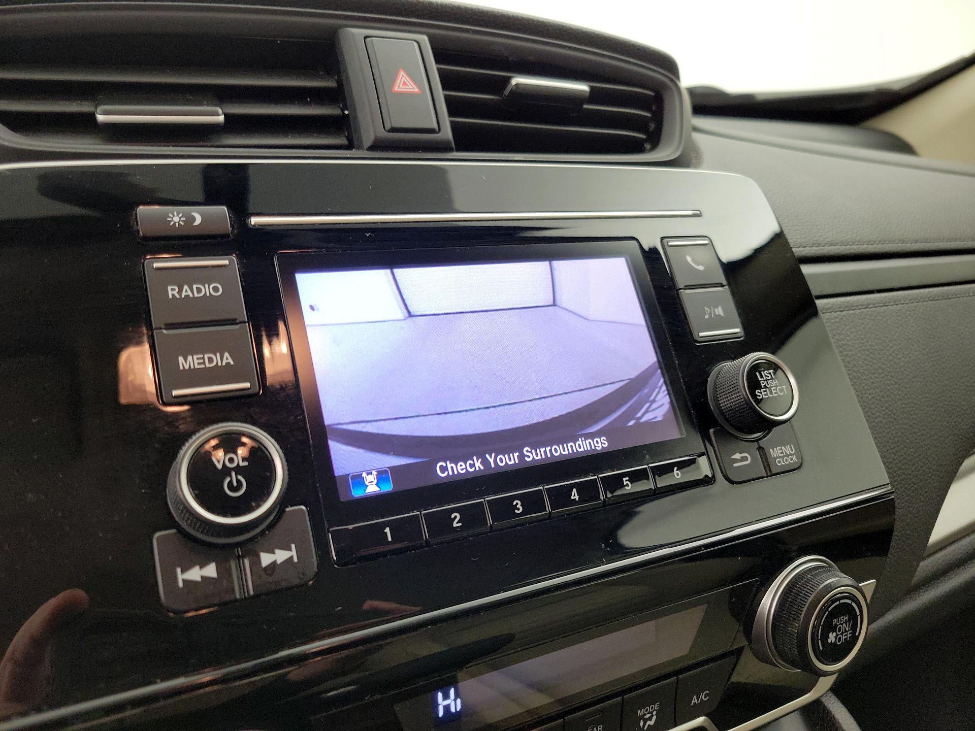 Thumbnail: 2019 Honda CR-V - 14