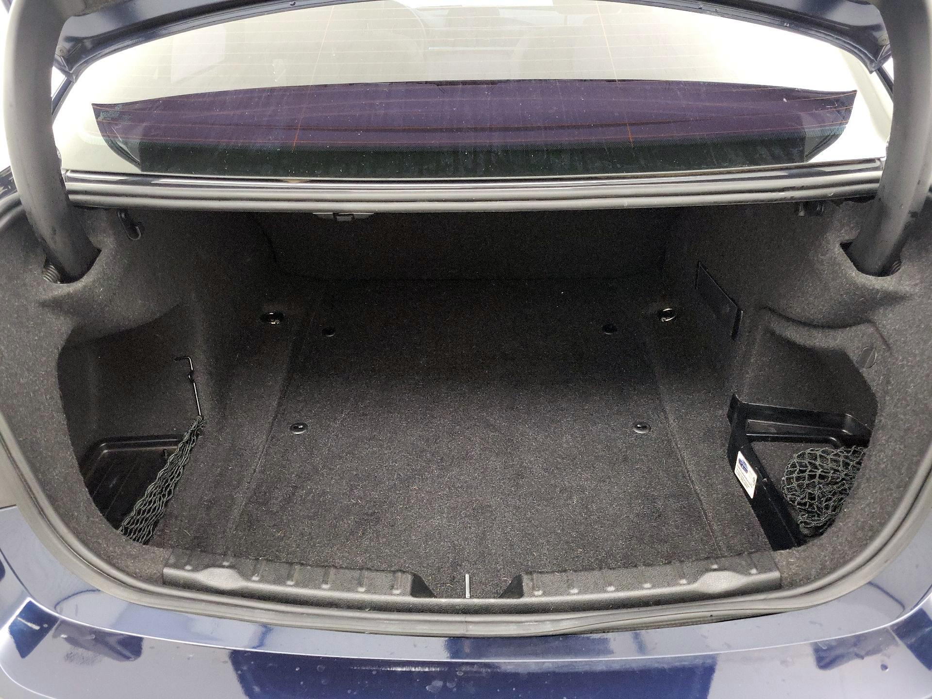 Thumbnail: 2015 BMW 3 Series - 20