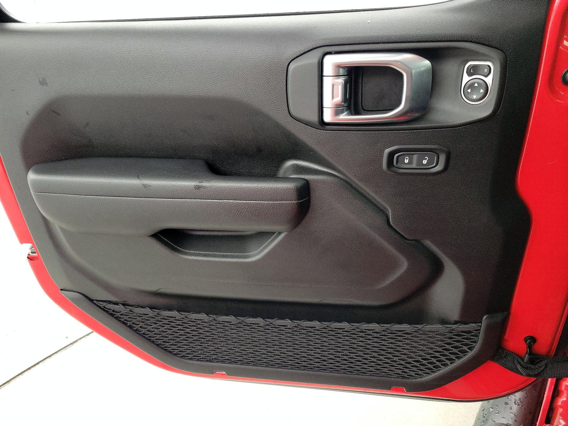 Thumbnail: 2023 Jeep Gladiator - 12