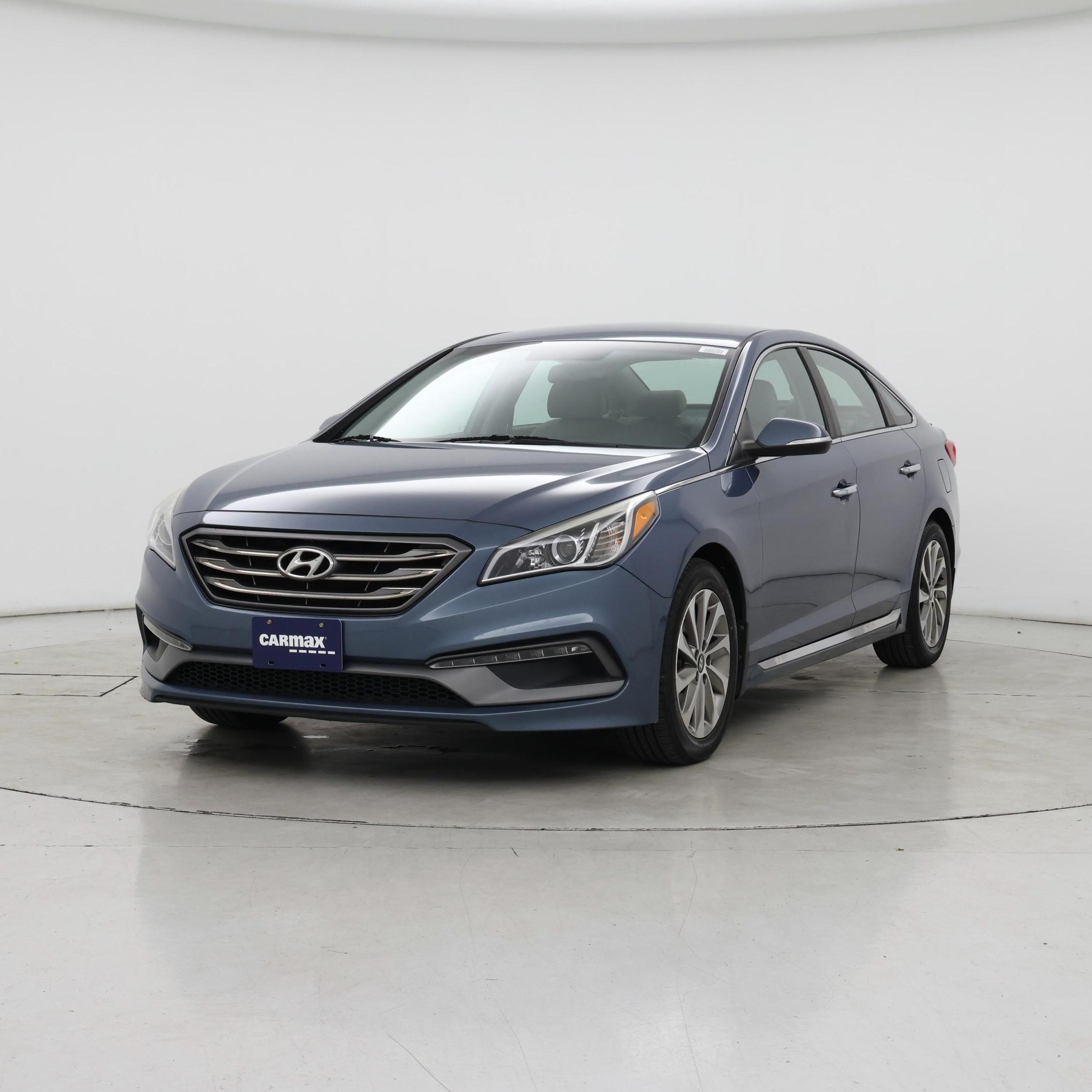 Thumbnail: 2015 Hyundai Sonata - 4