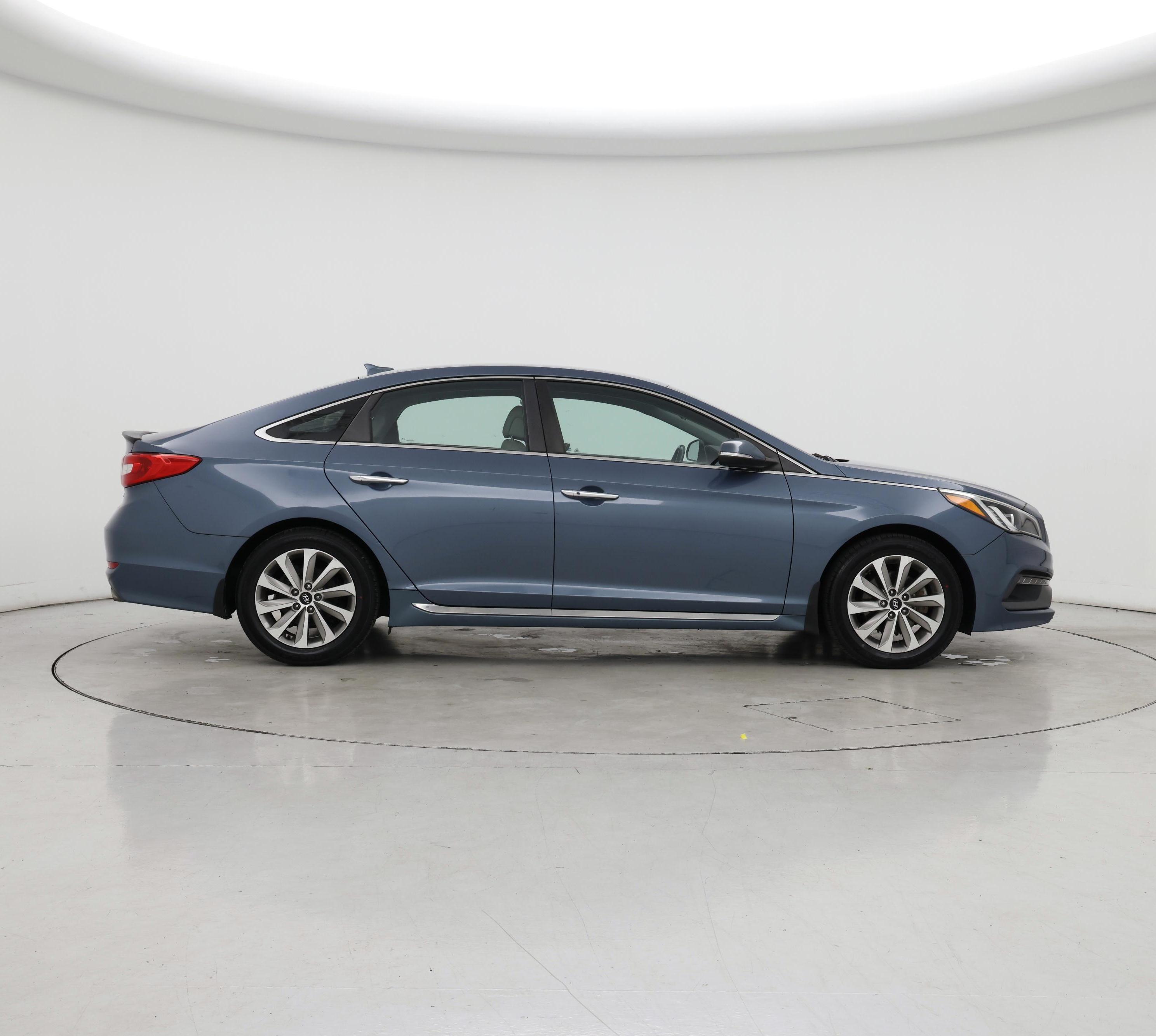 Thumbnail: 2015 Hyundai Sonata - 7