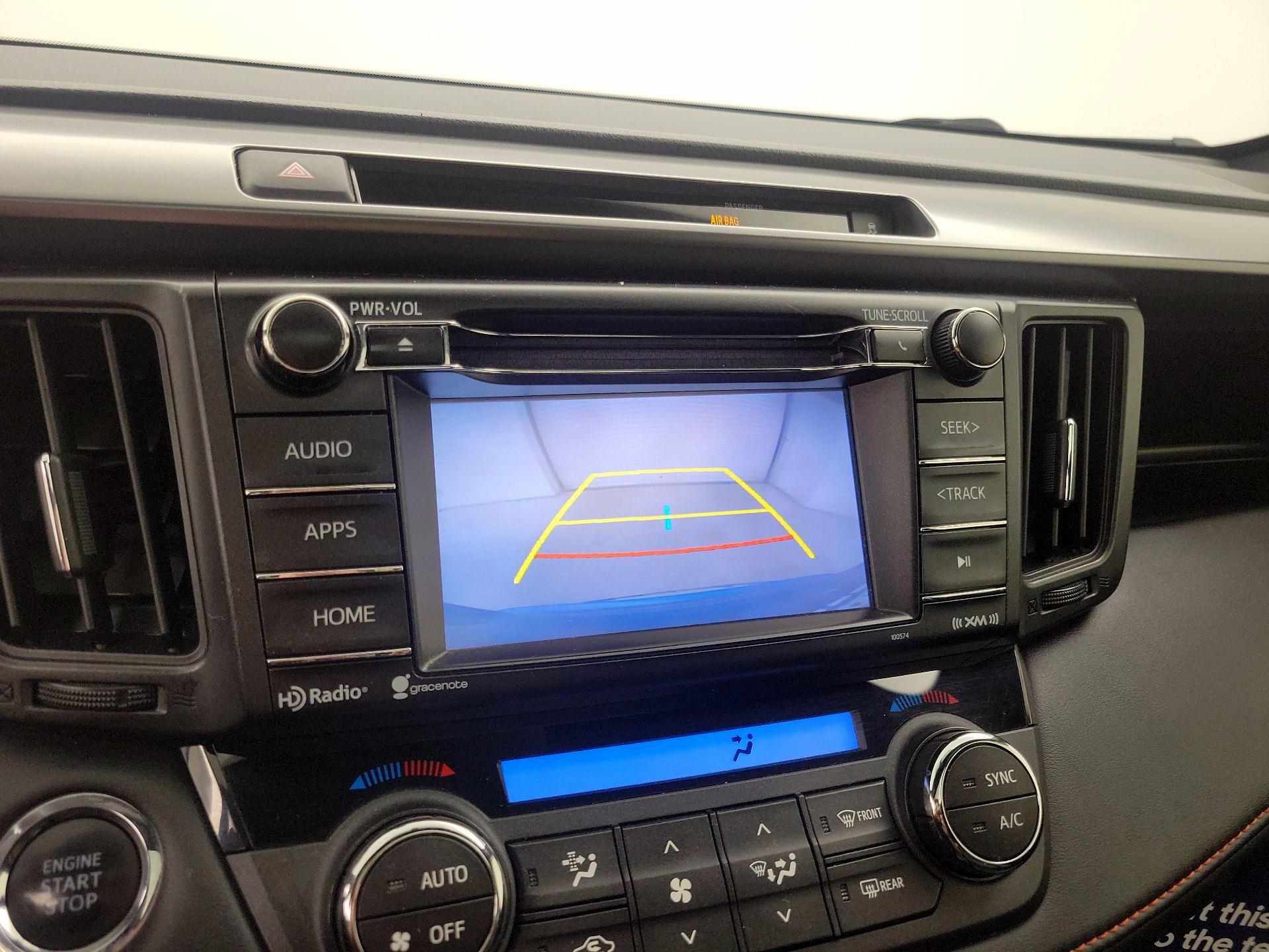 Thumbnail: 2016 Toyota RAV4 - 14