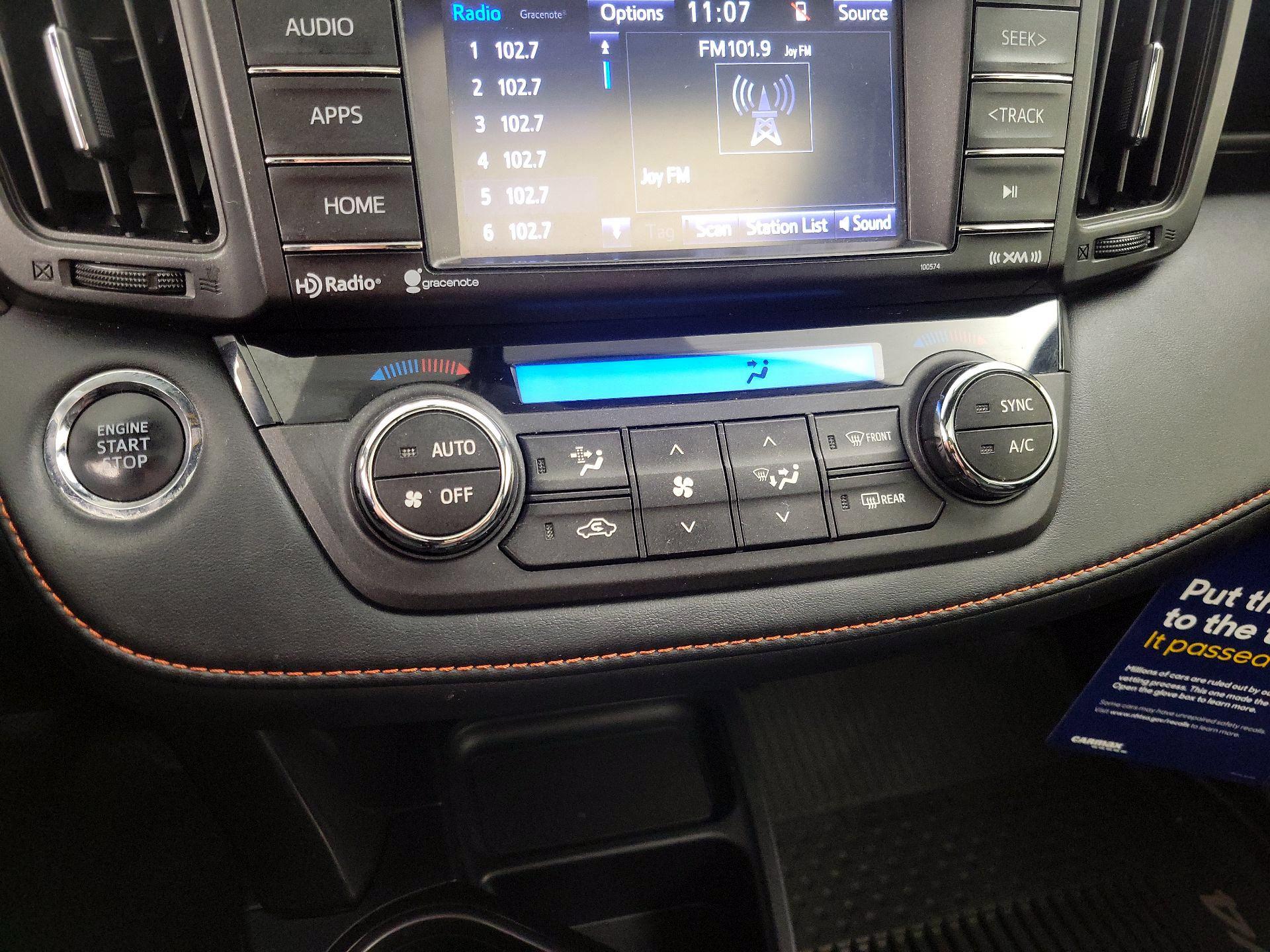 Thumbnail: 2016 Toyota RAV4 - 16