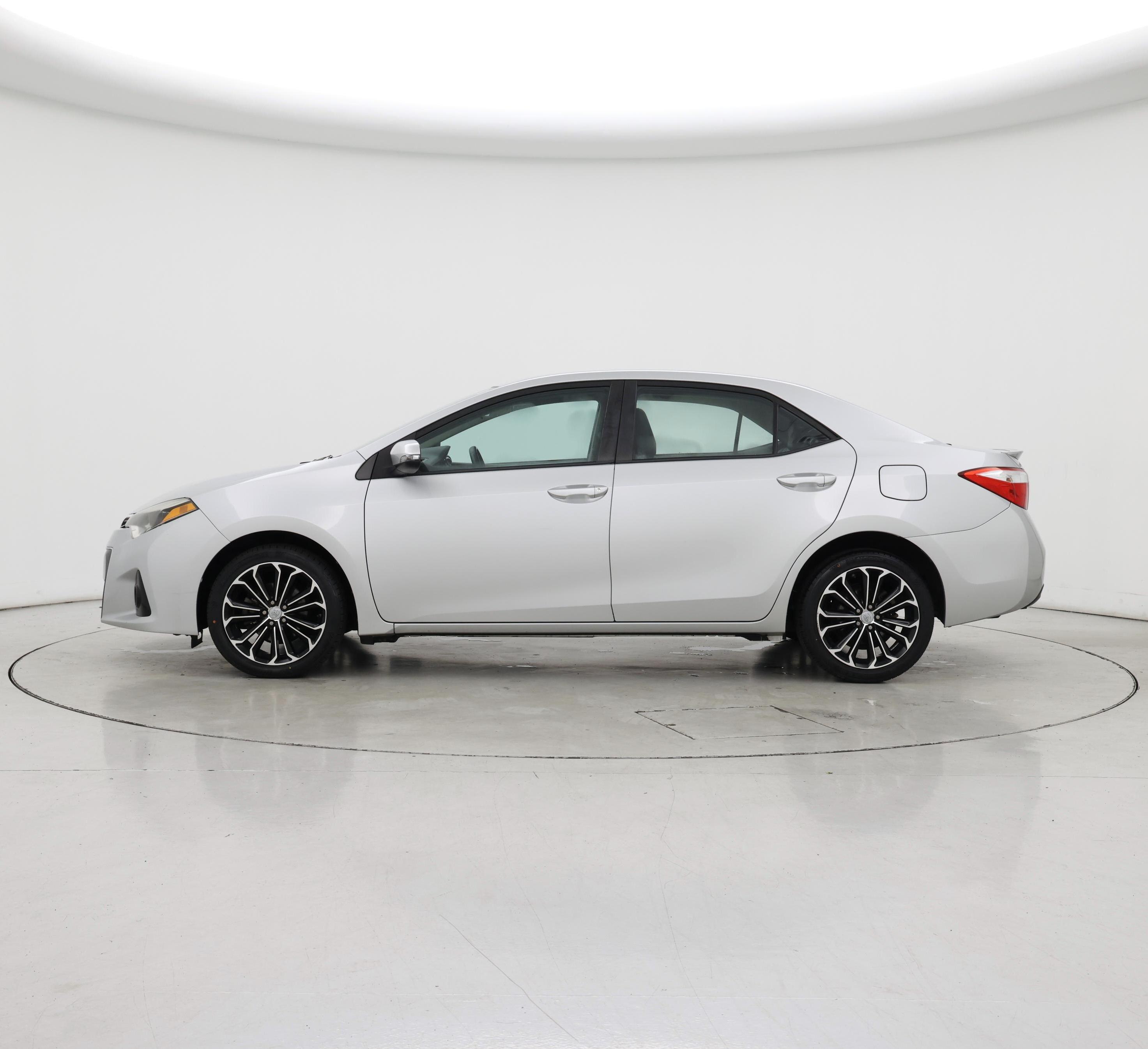 Thumbnail: 2014 Toyota Corolla - 3