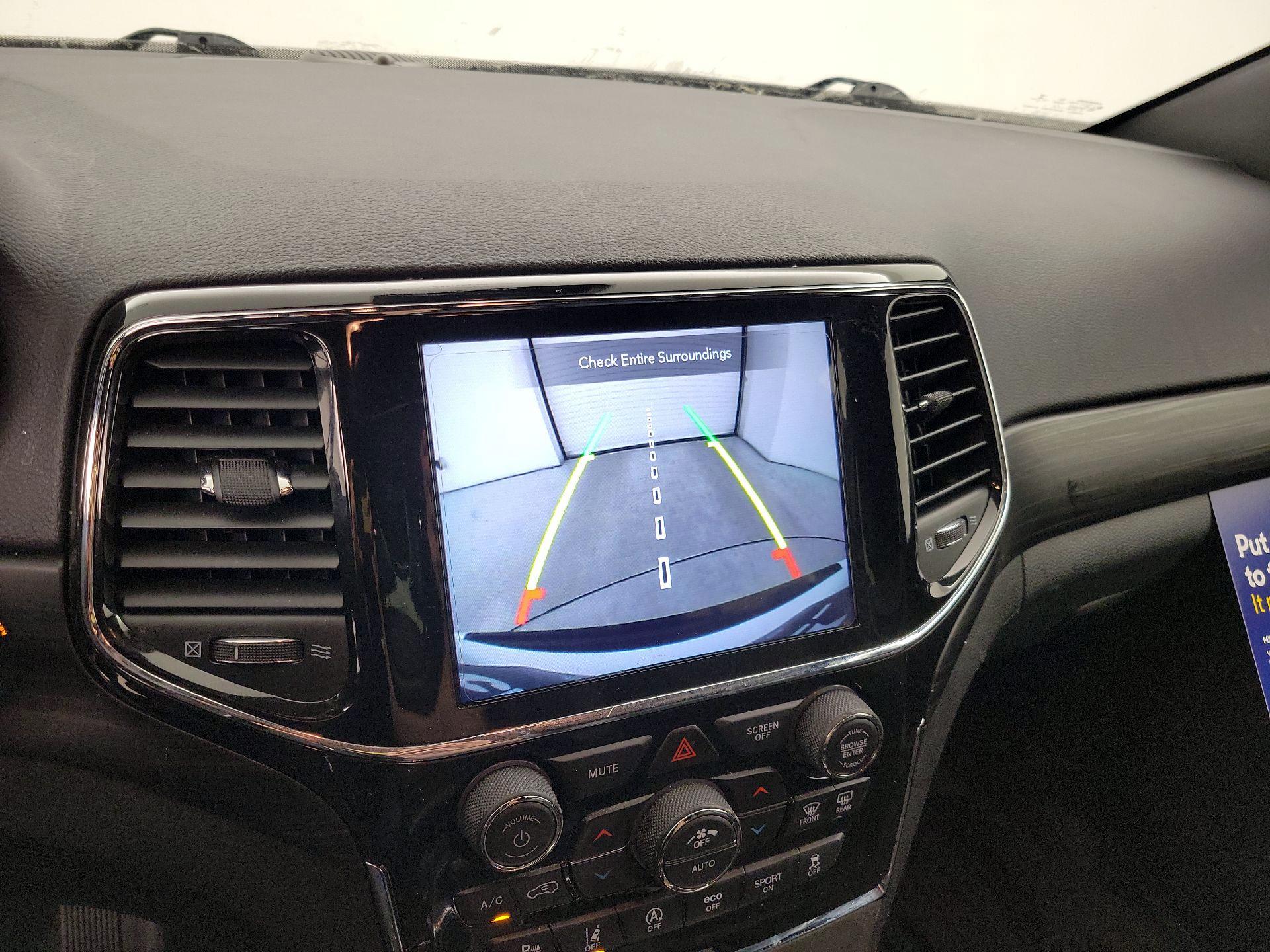 Thumbnail: 2021 Jeep Grand Cherokee - 15