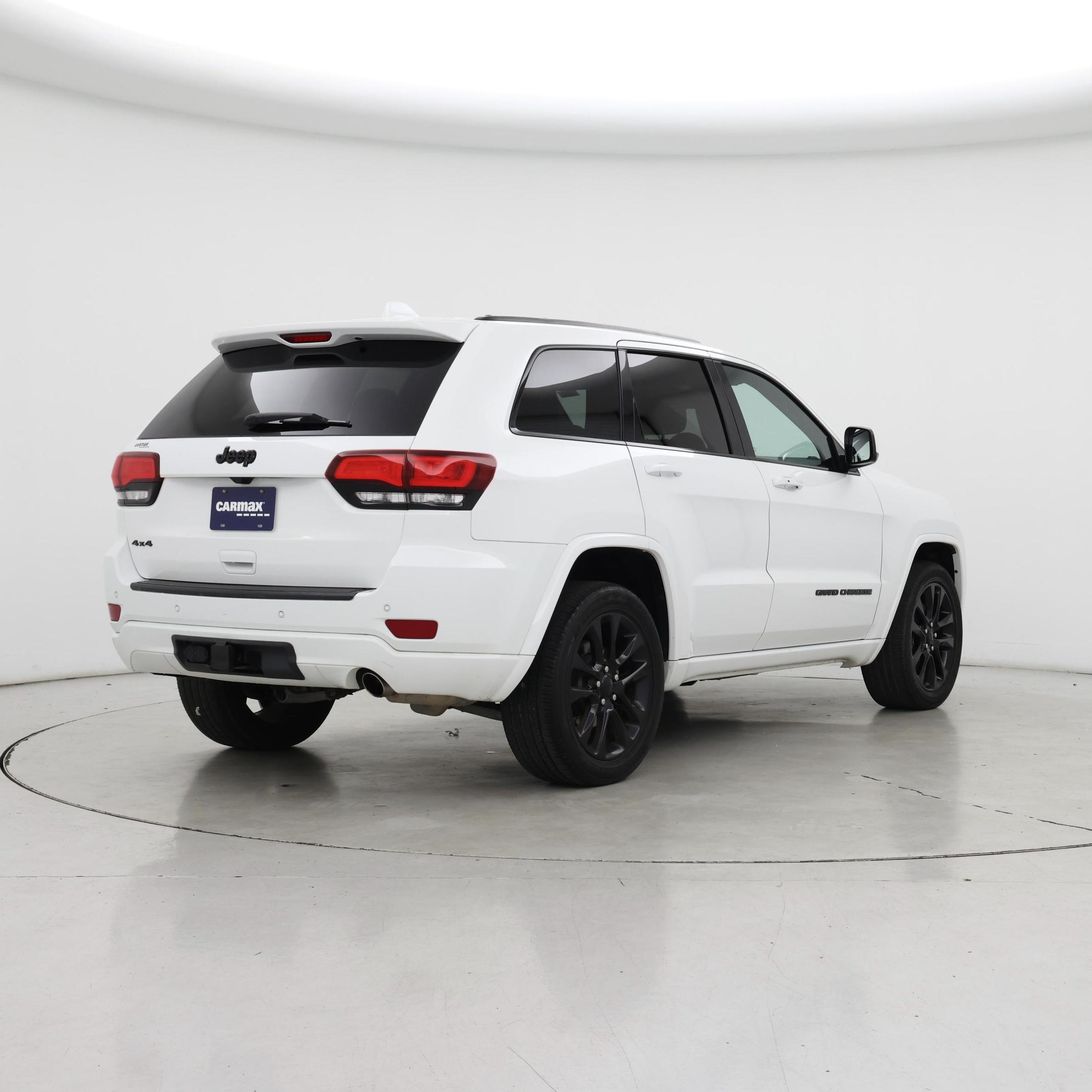 Thumbnail: 2021 Jeep Grand Cherokee - 8