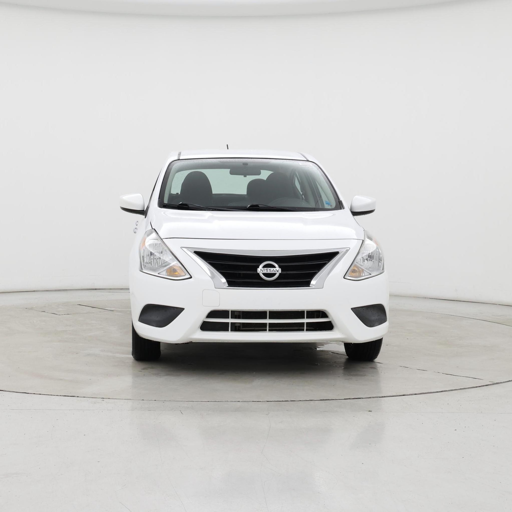 Thumbnail: 2017 Nissan Versa - 5