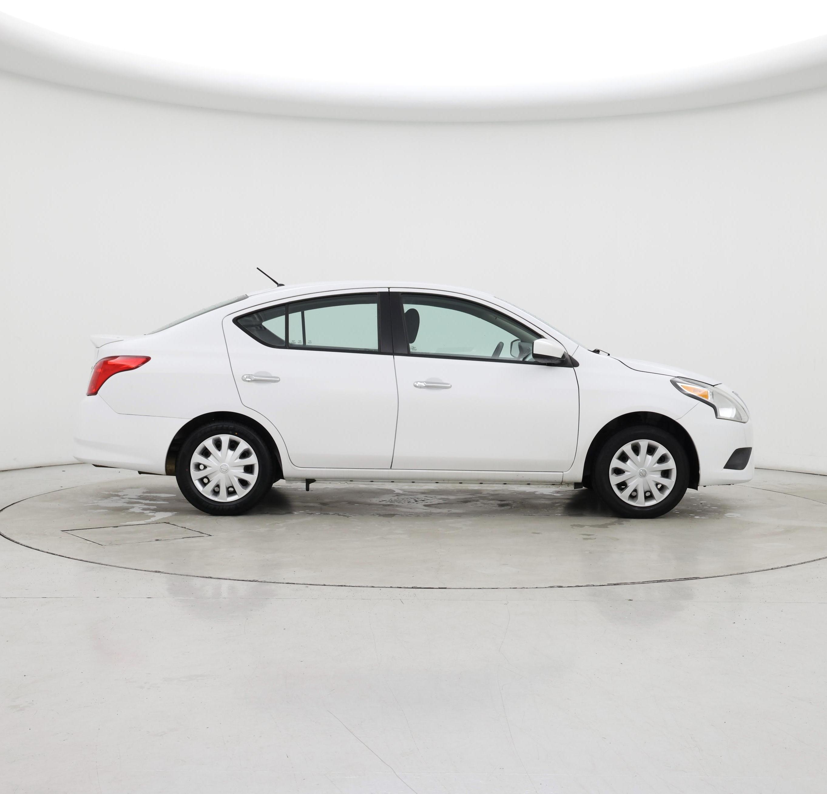 Thumbnail: 2017 Nissan Versa - 7