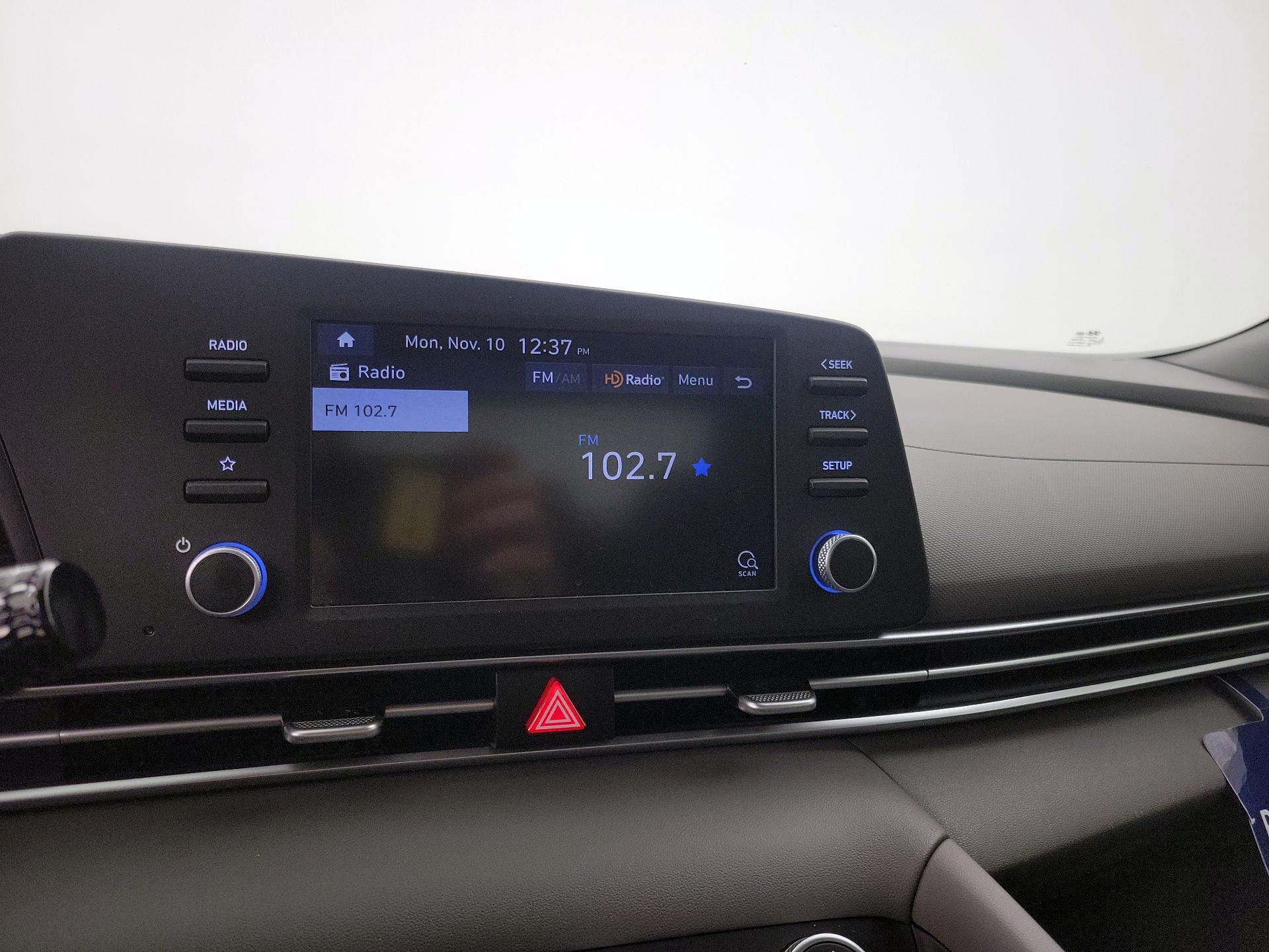 Thumbnail: 2023 Hyundai Elantra - 15