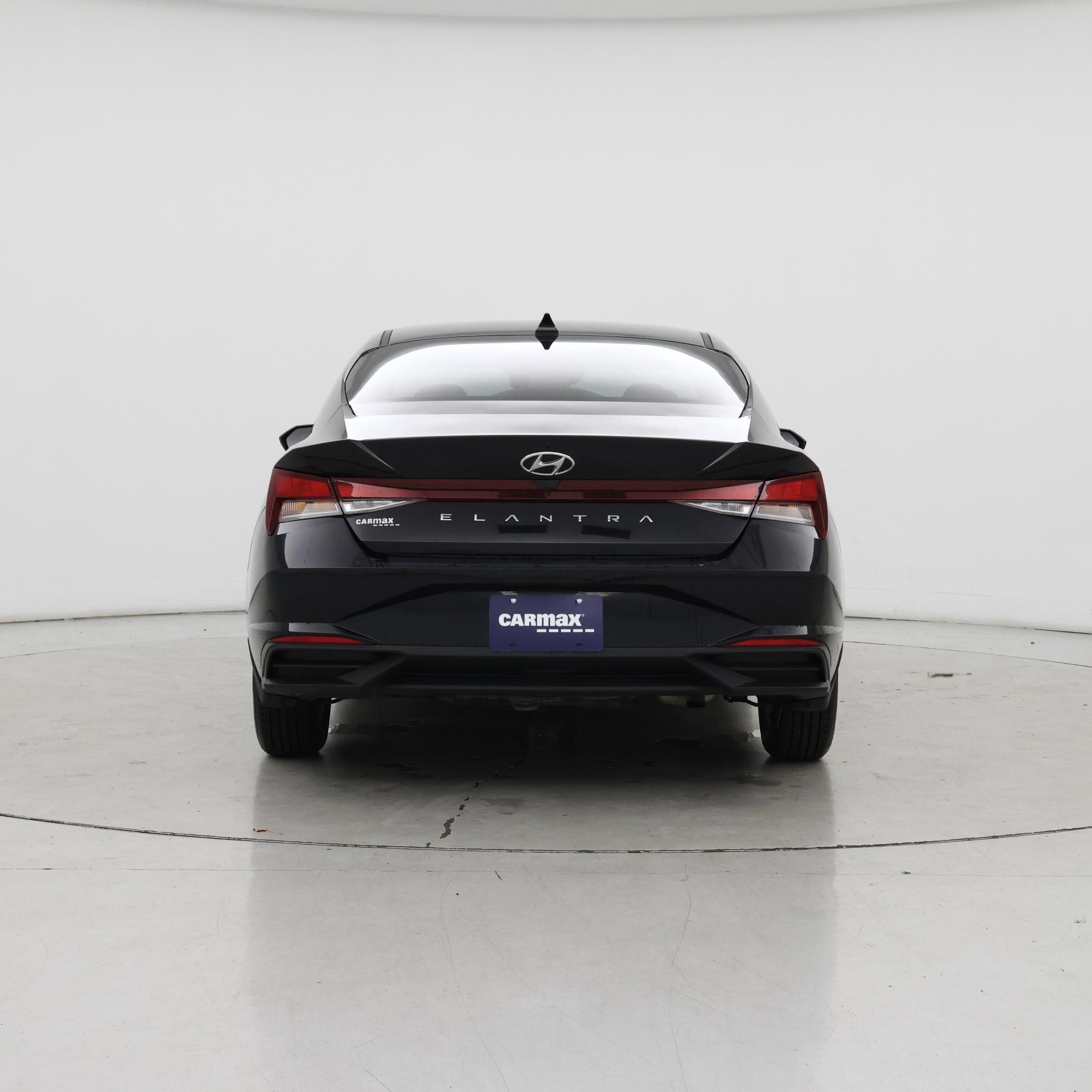 Thumbnail: 2023 Hyundai Elantra - 6