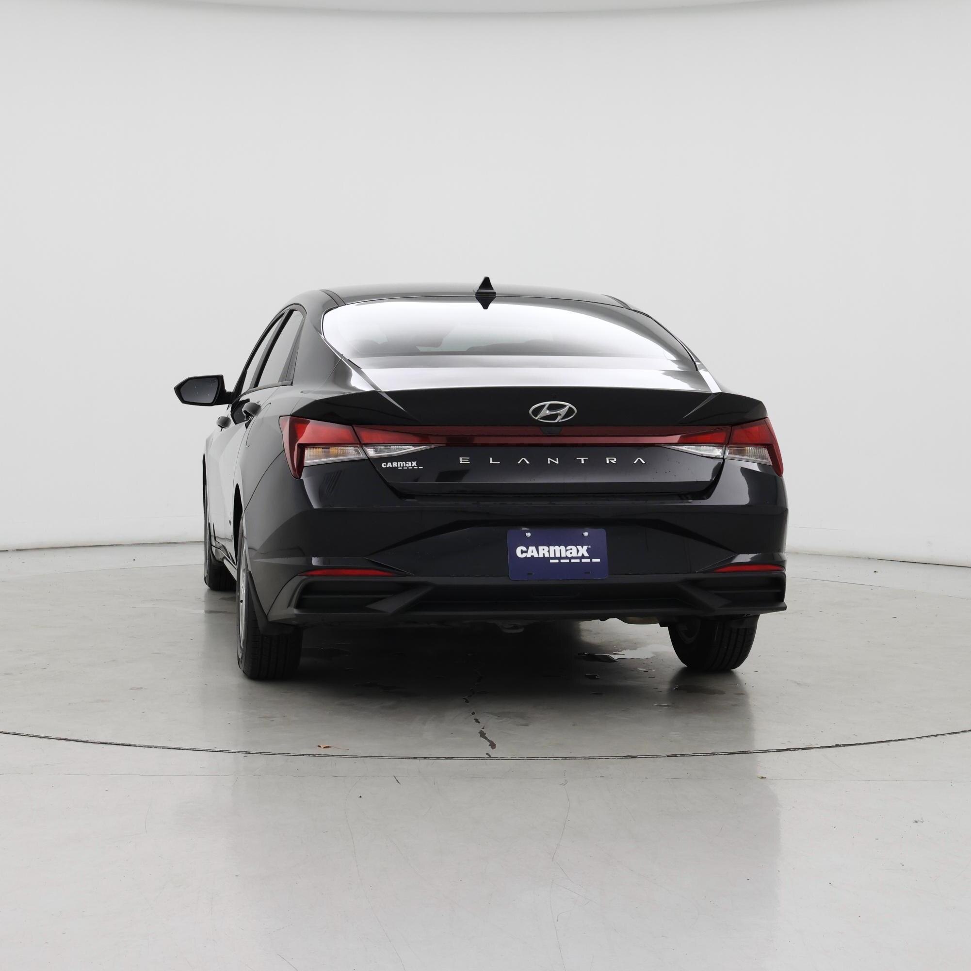 Thumbnail: 2023 Hyundai Elantra - 7