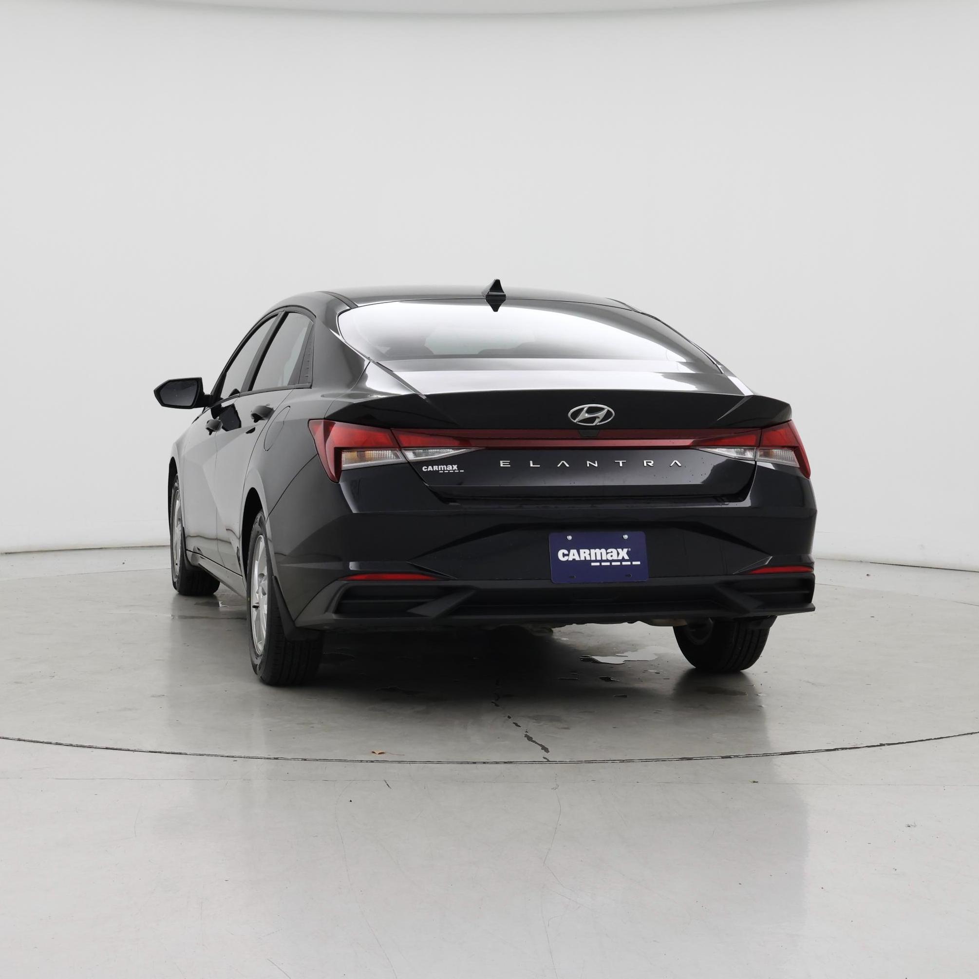 Thumbnail: 2023 Hyundai Elantra - 8