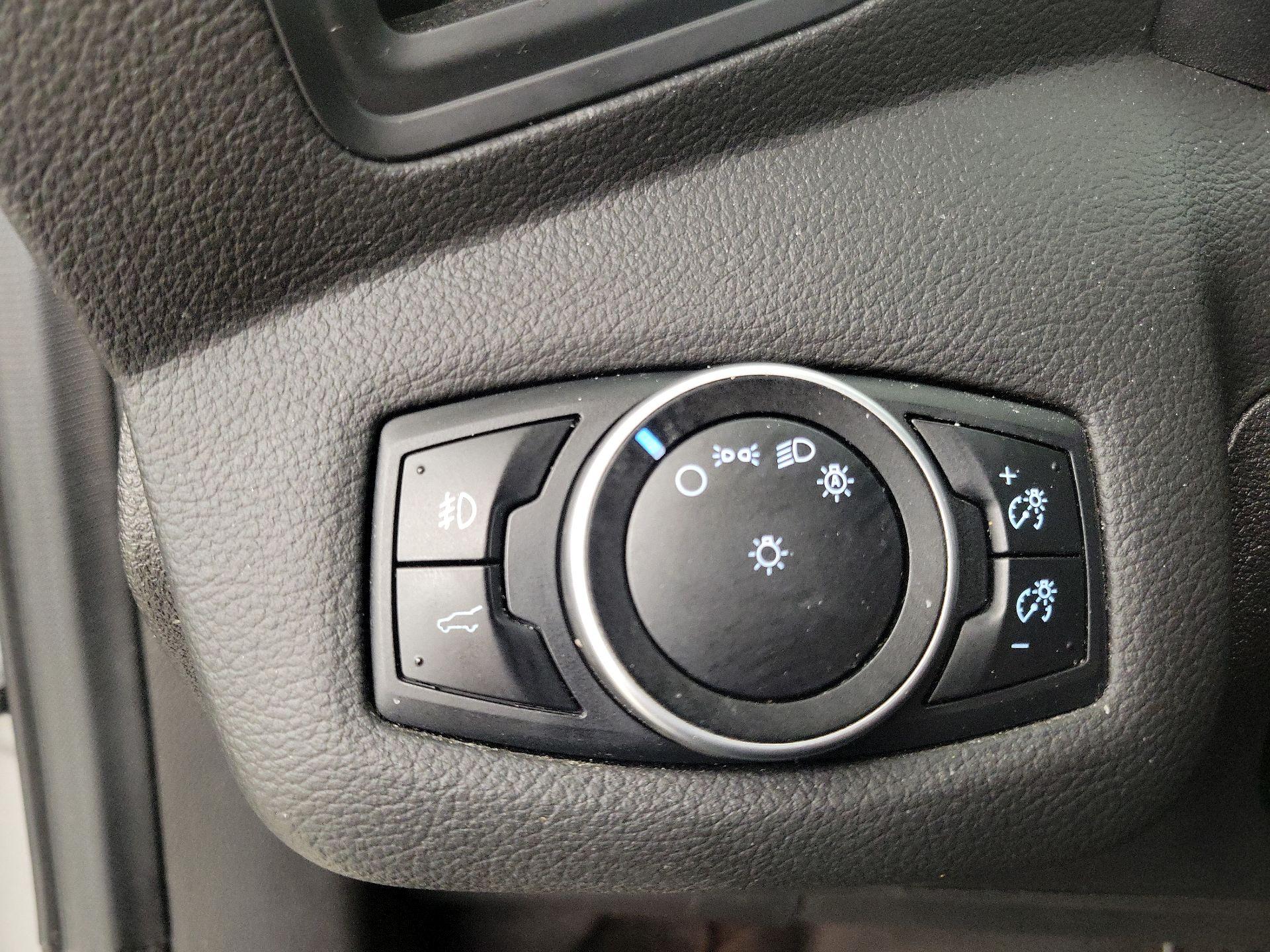 Thumbnail: 2017 Ford Escape - 13