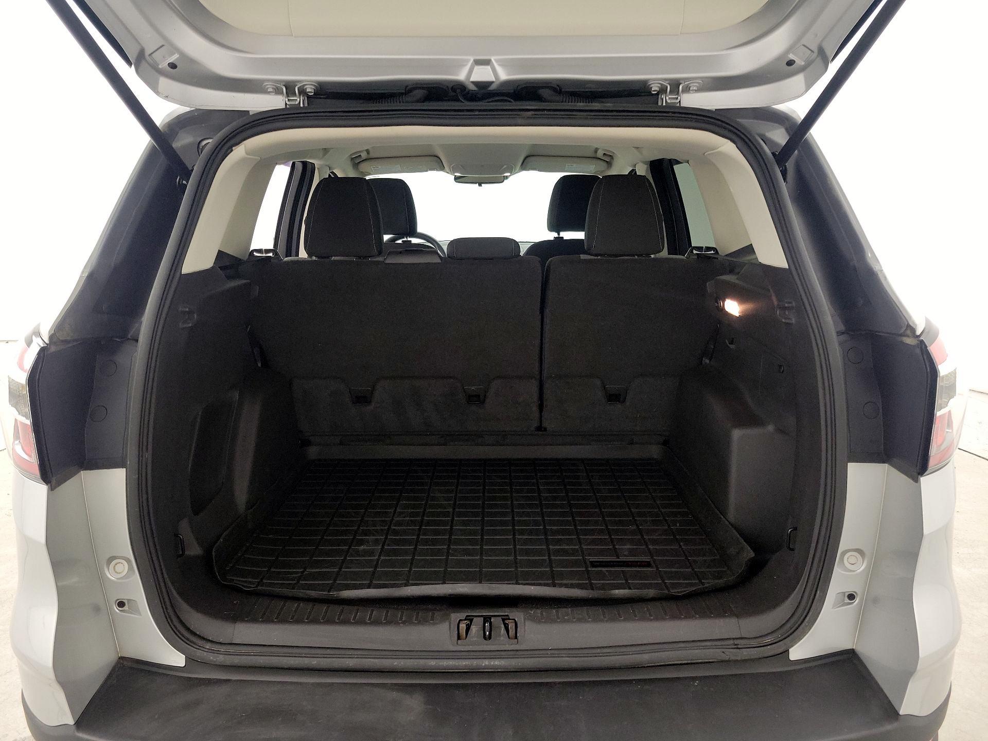 Thumbnail: 2017 Ford Escape - 20