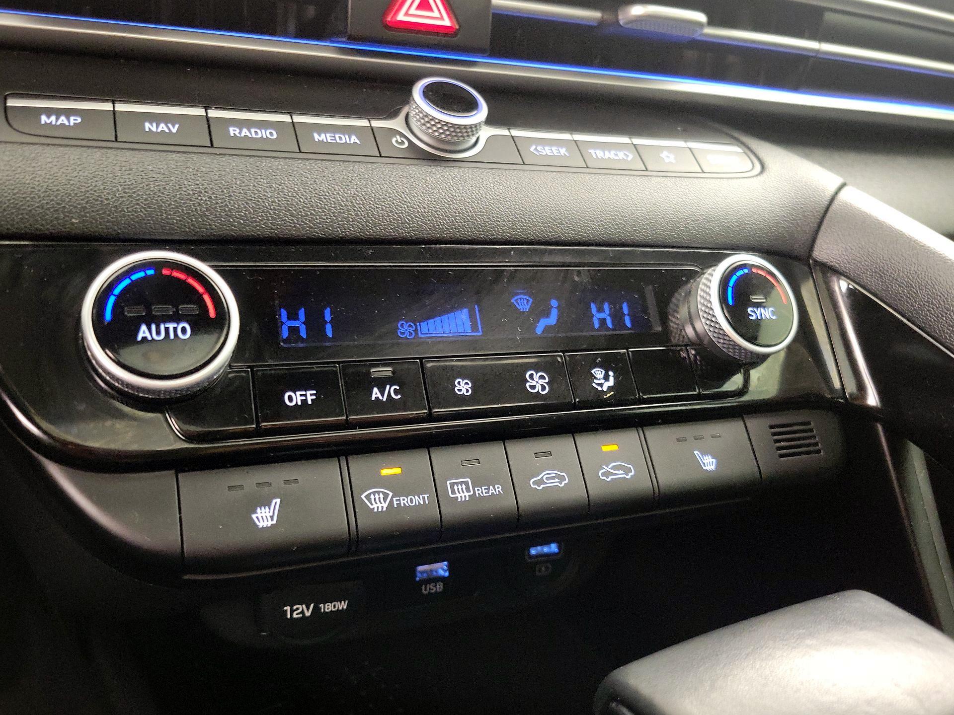 Thumbnail: 2023 Hyundai Elantra - 17