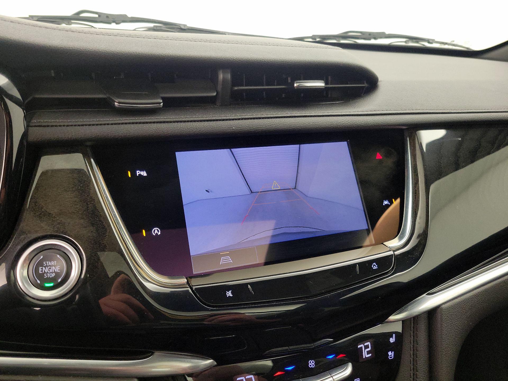 Thumbnail: 2023 Cadillac XT6 - 15