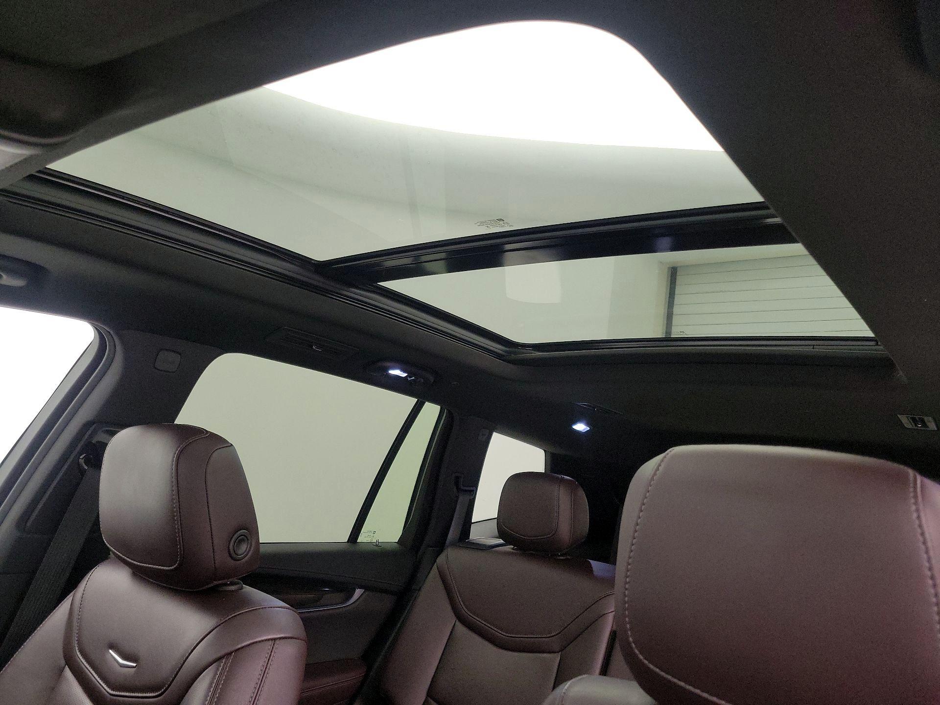 Thumbnail: 2023 Cadillac XT6 - 20