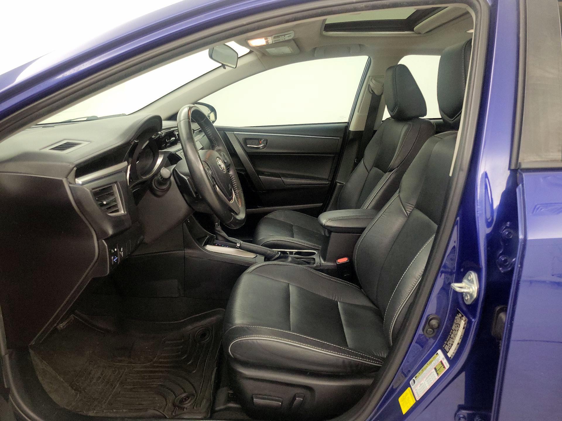 Thumbnail: 2015 Toyota Corolla - 11