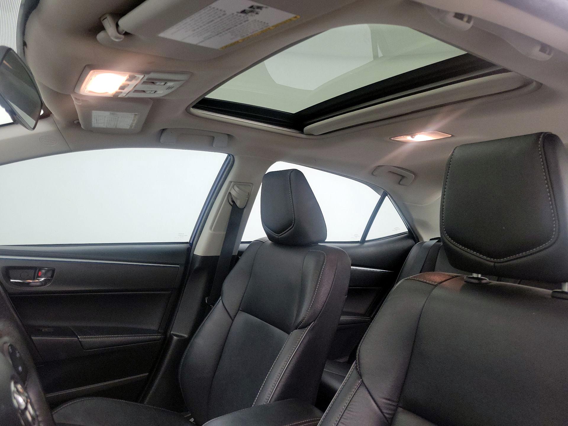 Thumbnail: 2015 Toyota Corolla - 20