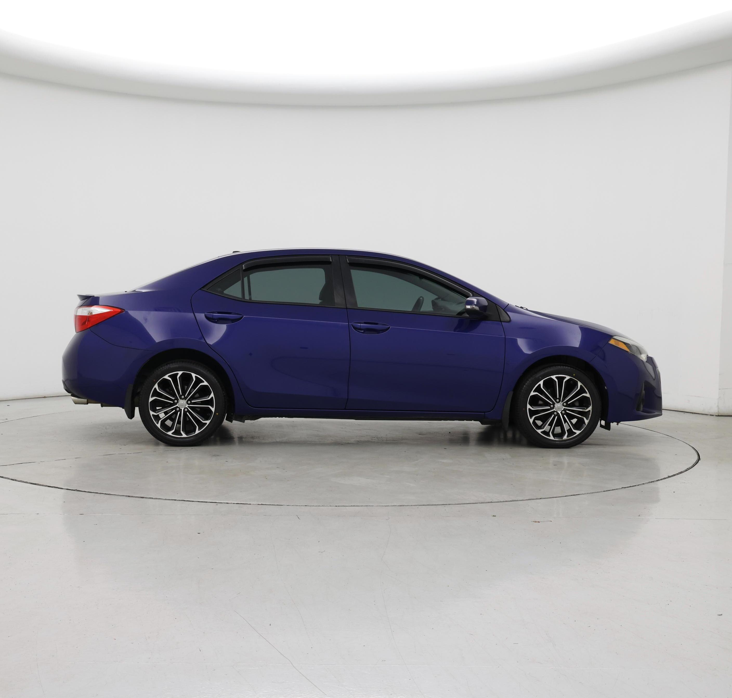Thumbnail: 2015 Toyota Corolla - 7