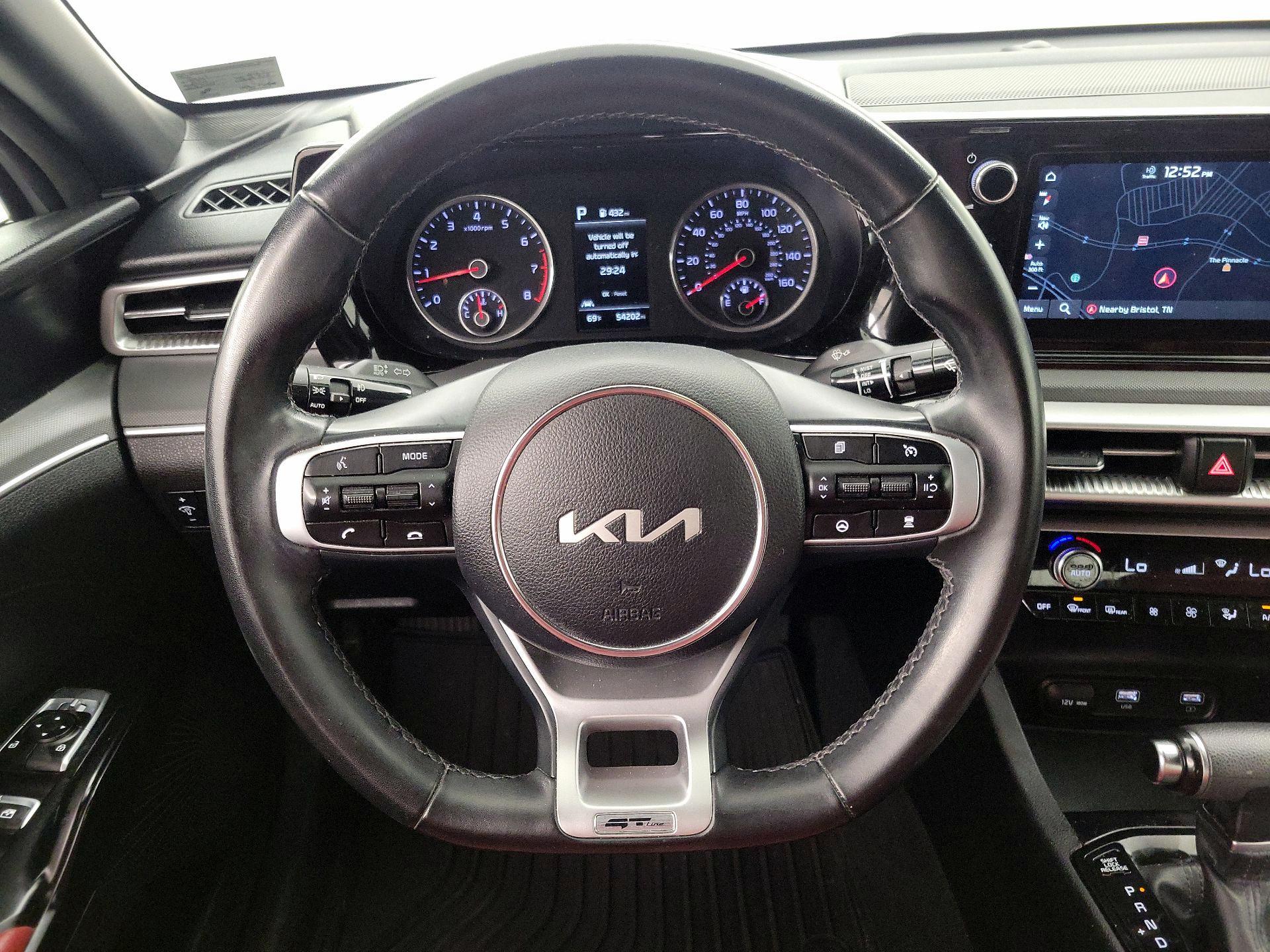 Thumbnail: 2023 Kia K5 - 10