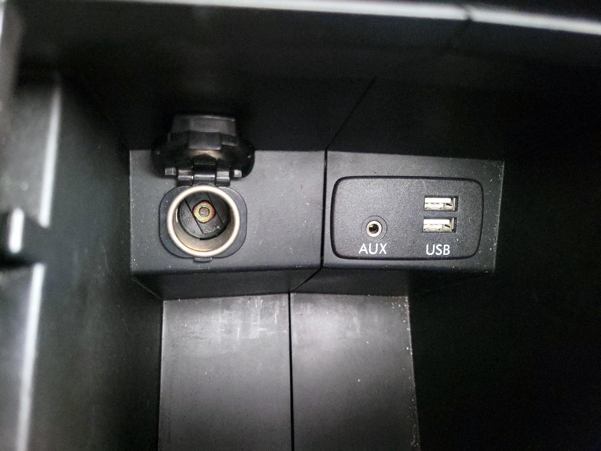 Thumbnail: 2016 Subaru Forester - 18