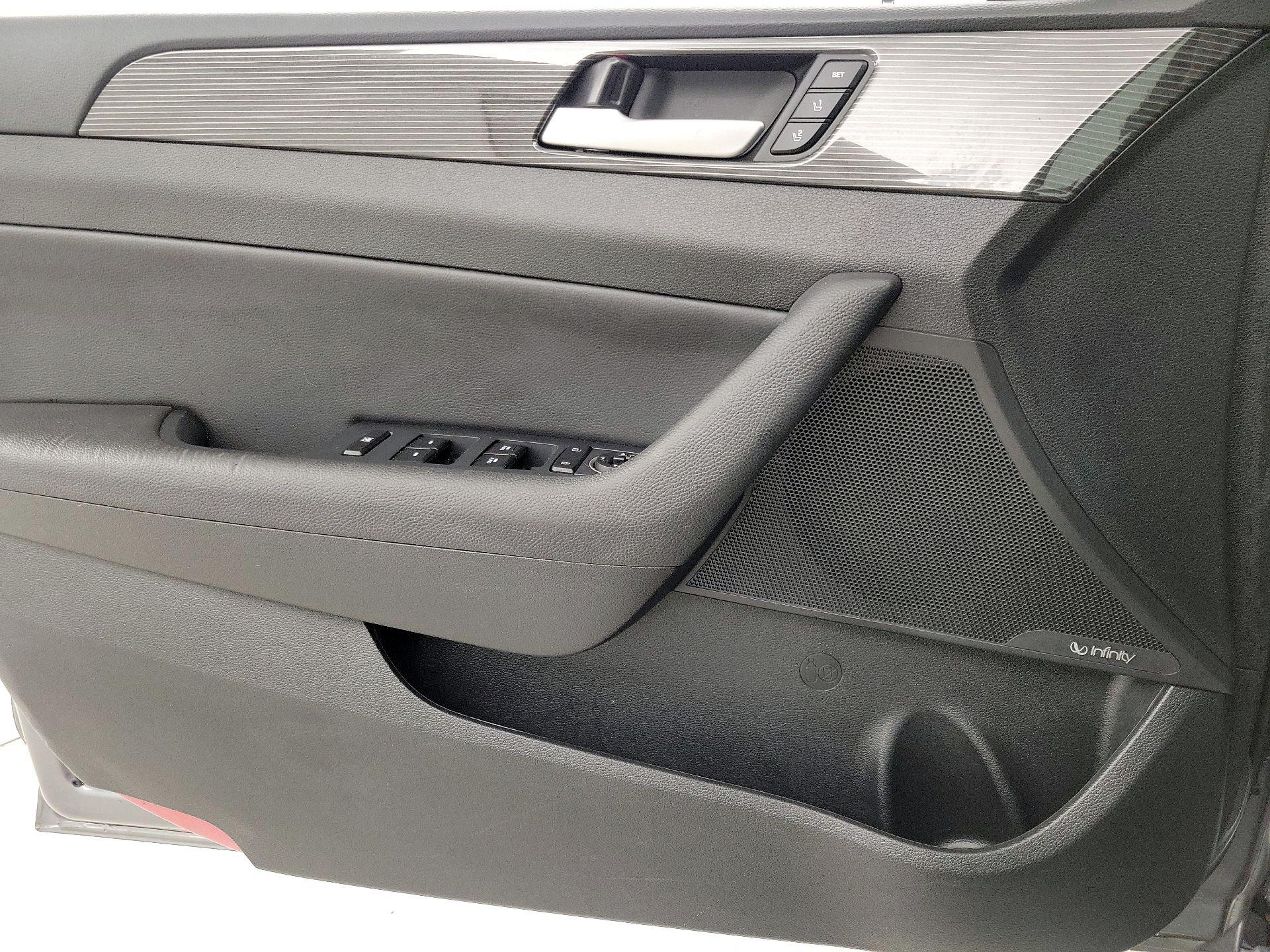 Thumbnail: 2019 Hyundai Sonata - 12