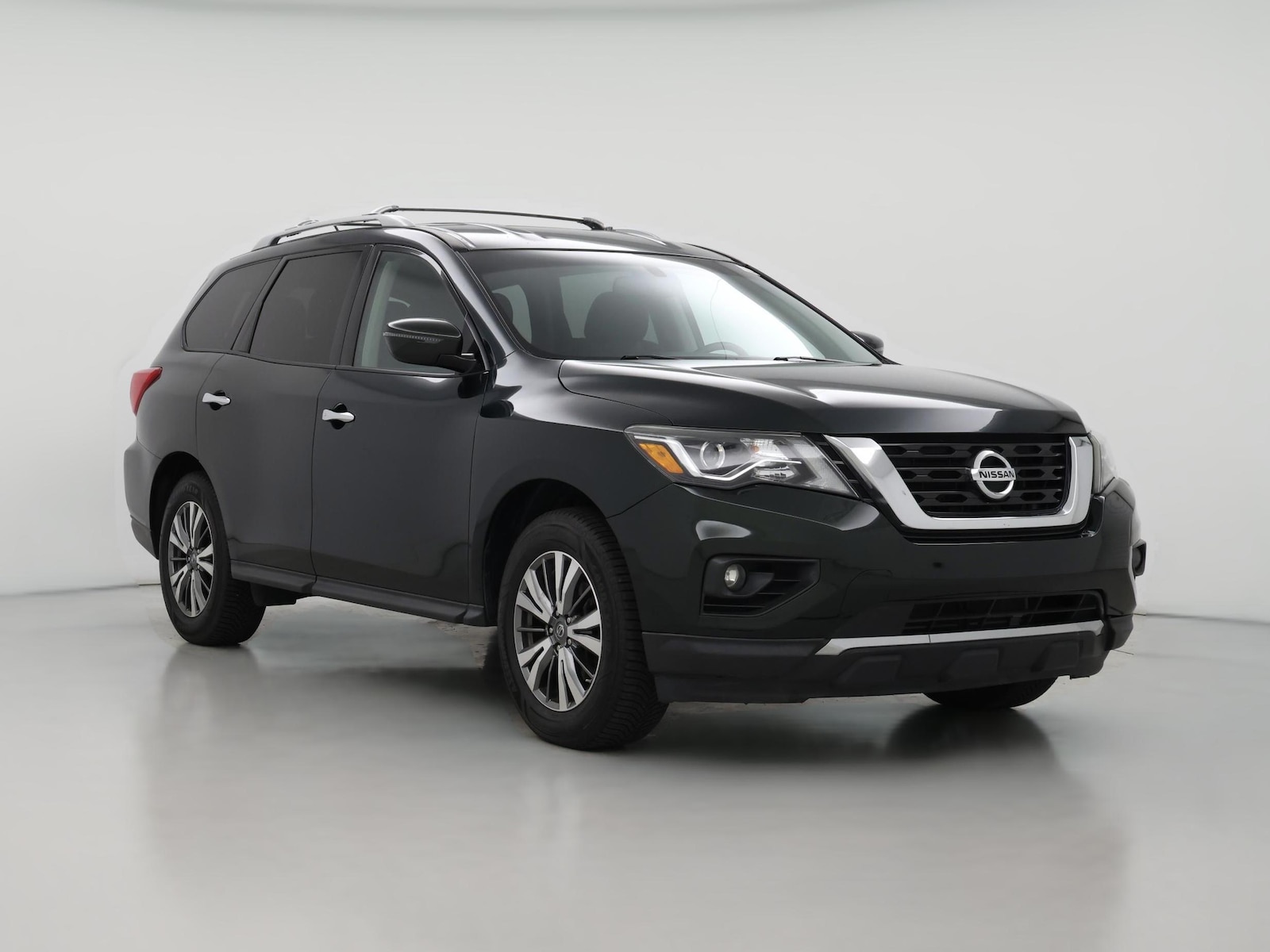 2018 Nissan Pathfinder SV