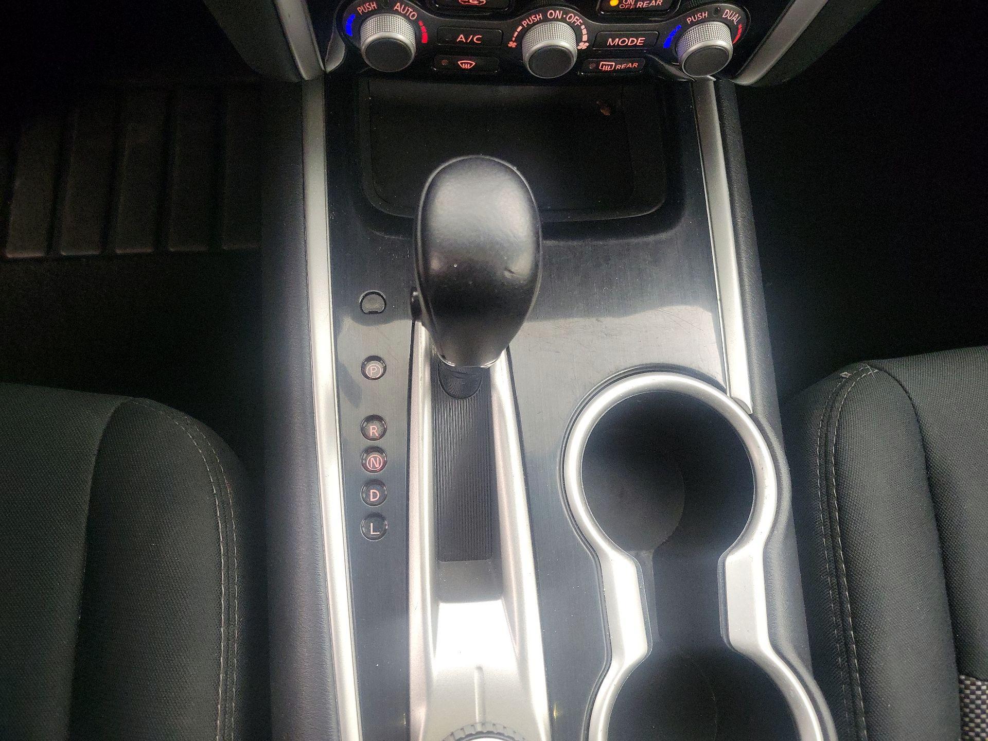 Thumbnail: 2018 Nissan Pathfinder - 17