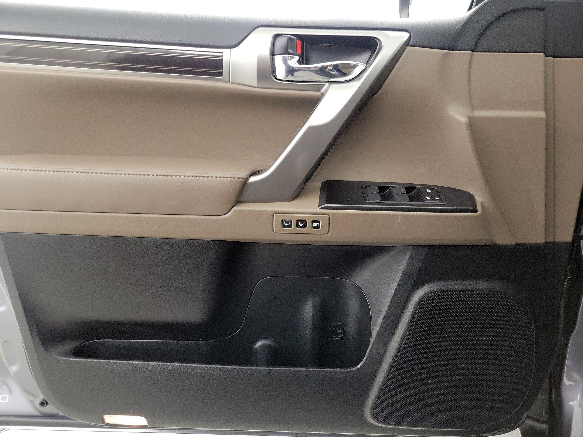 Thumbnail: 2022 Lexus GX - 12