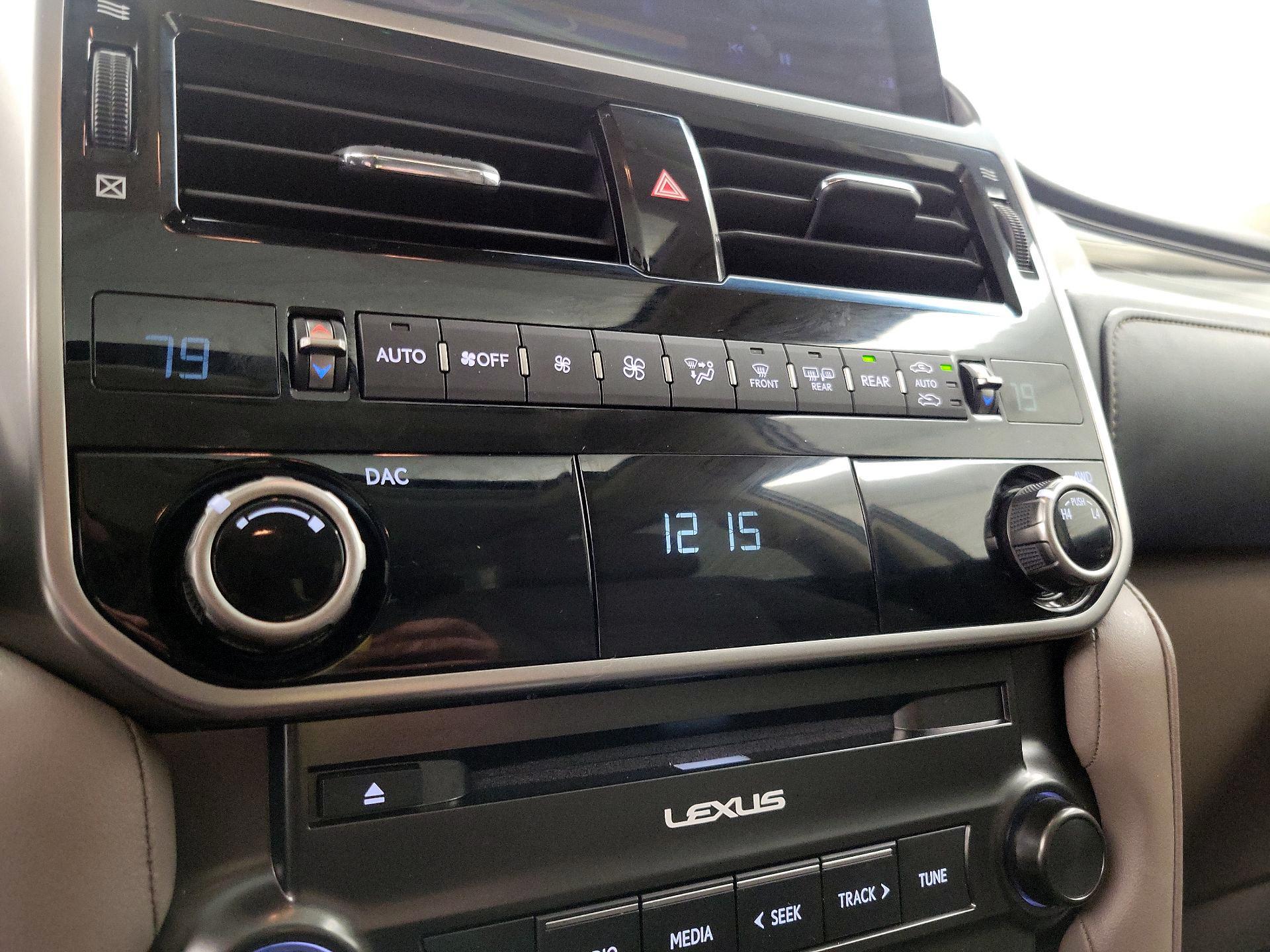 Thumbnail: 2022 Lexus GX - 17