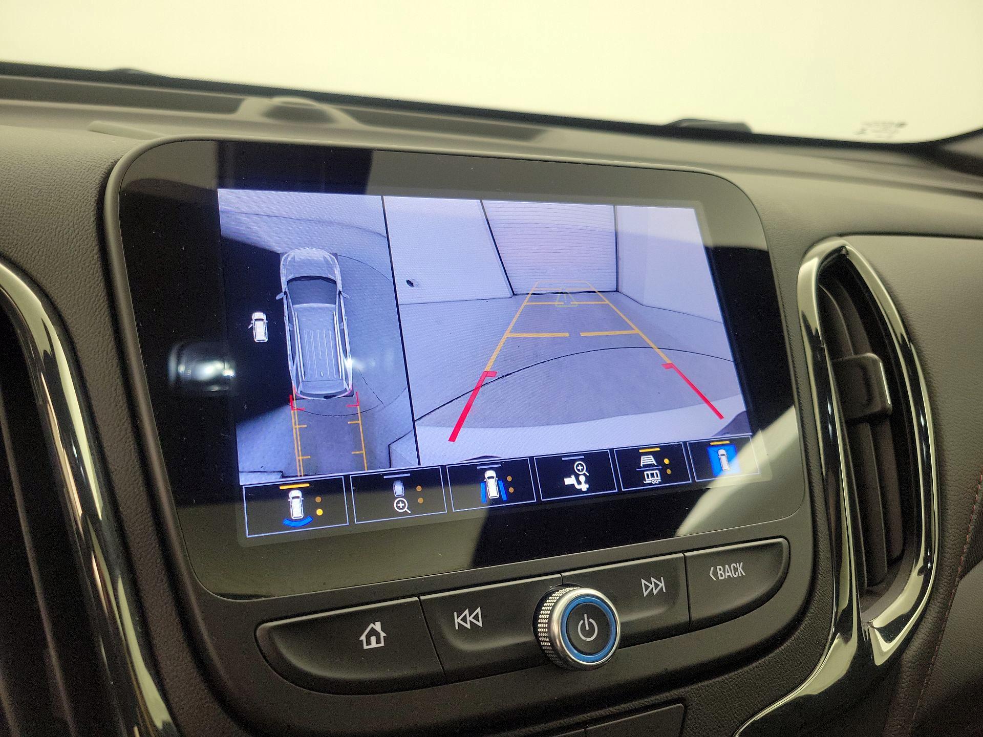 Thumbnail: 2022 Chevrolet Equinox - 14