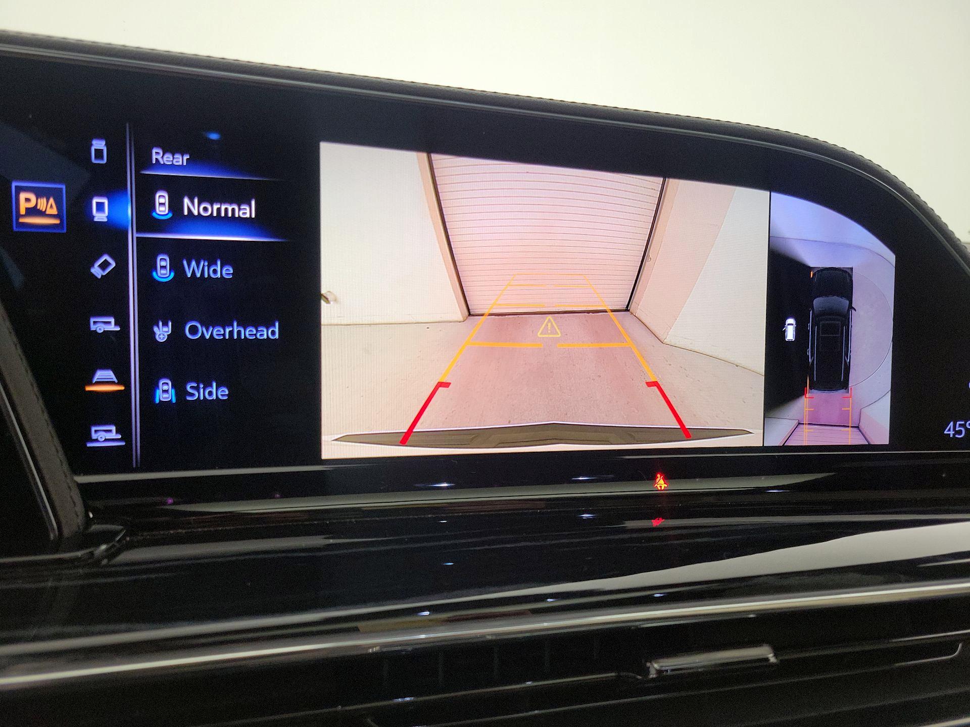 Thumbnail: 2022 Cadillac Escalade - 14