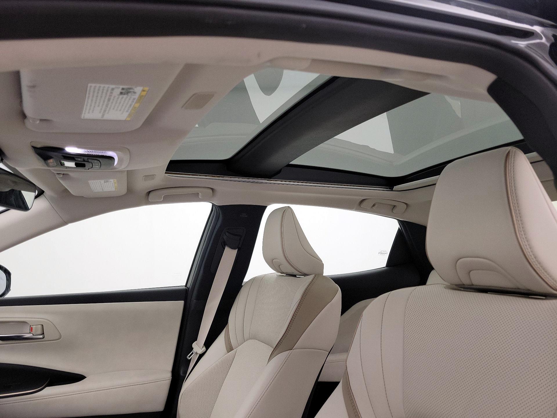 Thumbnail: 2023 Toyota Crown - 20