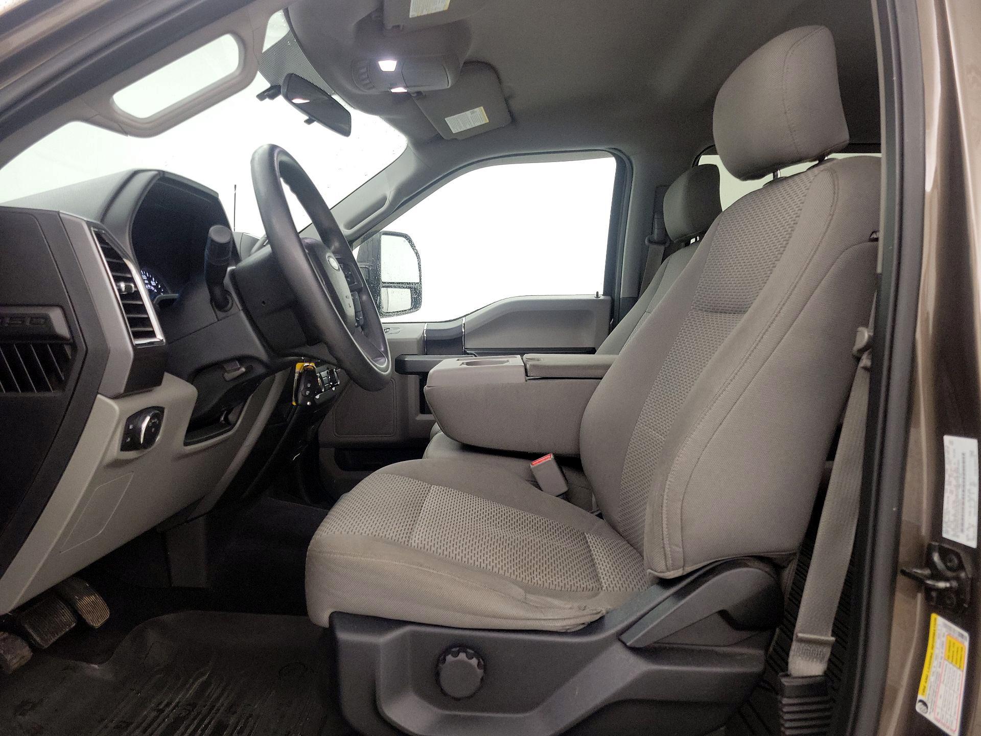 Thumbnail: 2017 Ford F-150 - 11