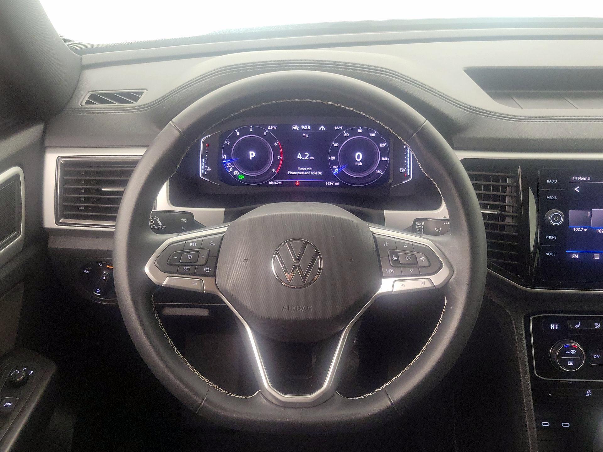 Thumbnail: 2022 Volkswagen Atlas - 10