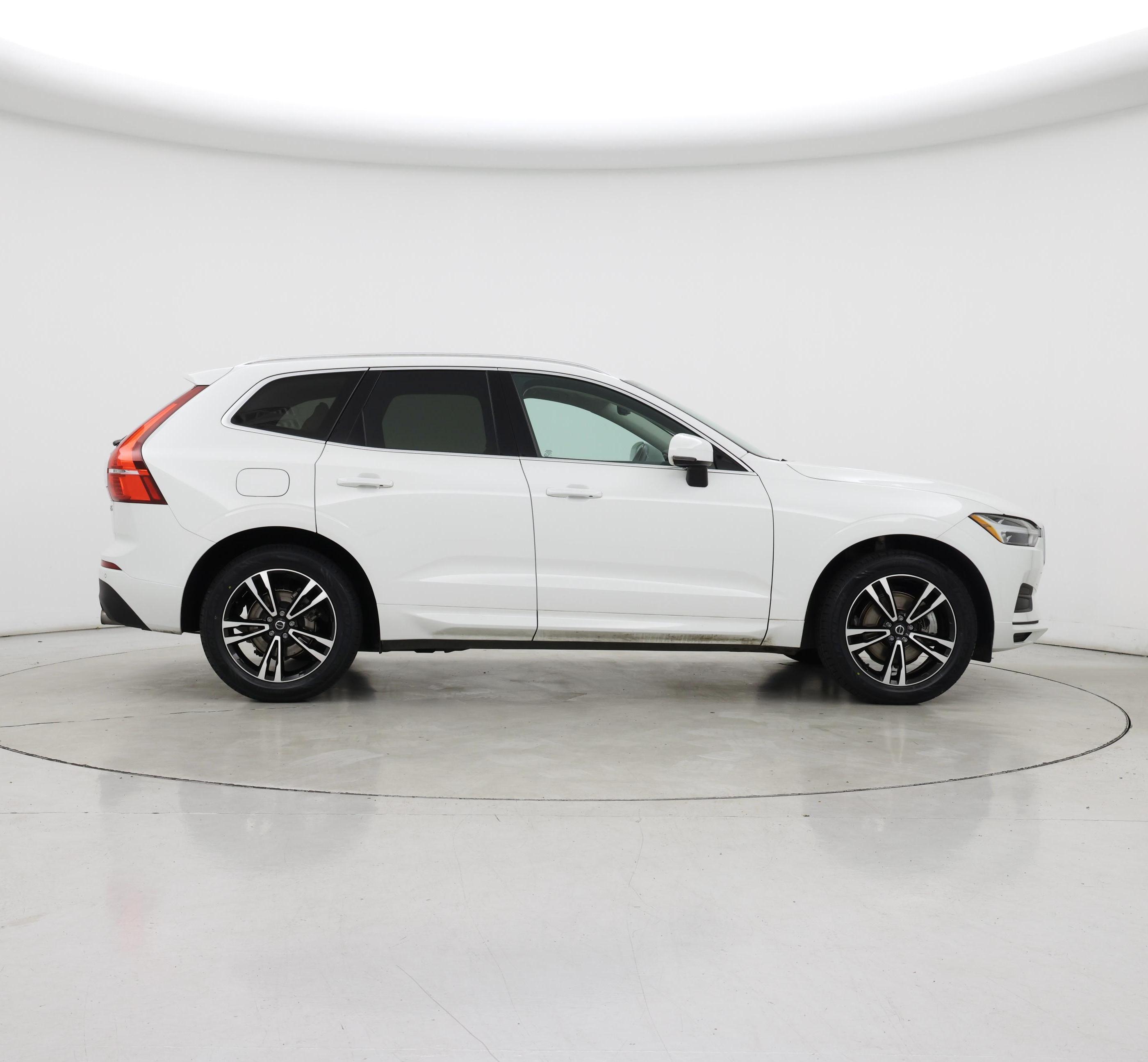 Thumbnail: 2020 Volvo XC60 - 7