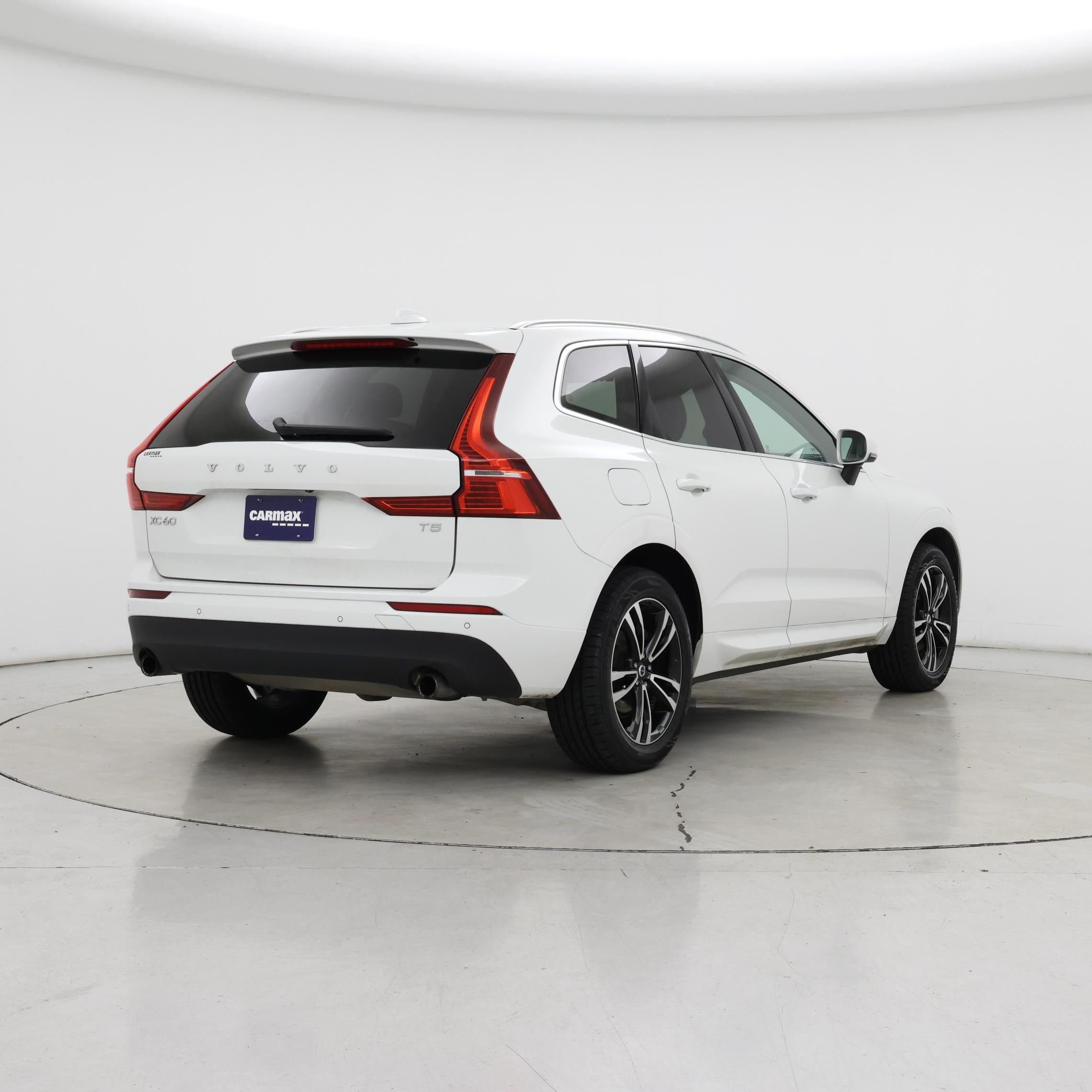 Thumbnail: 2020 Volvo XC60 - 8
